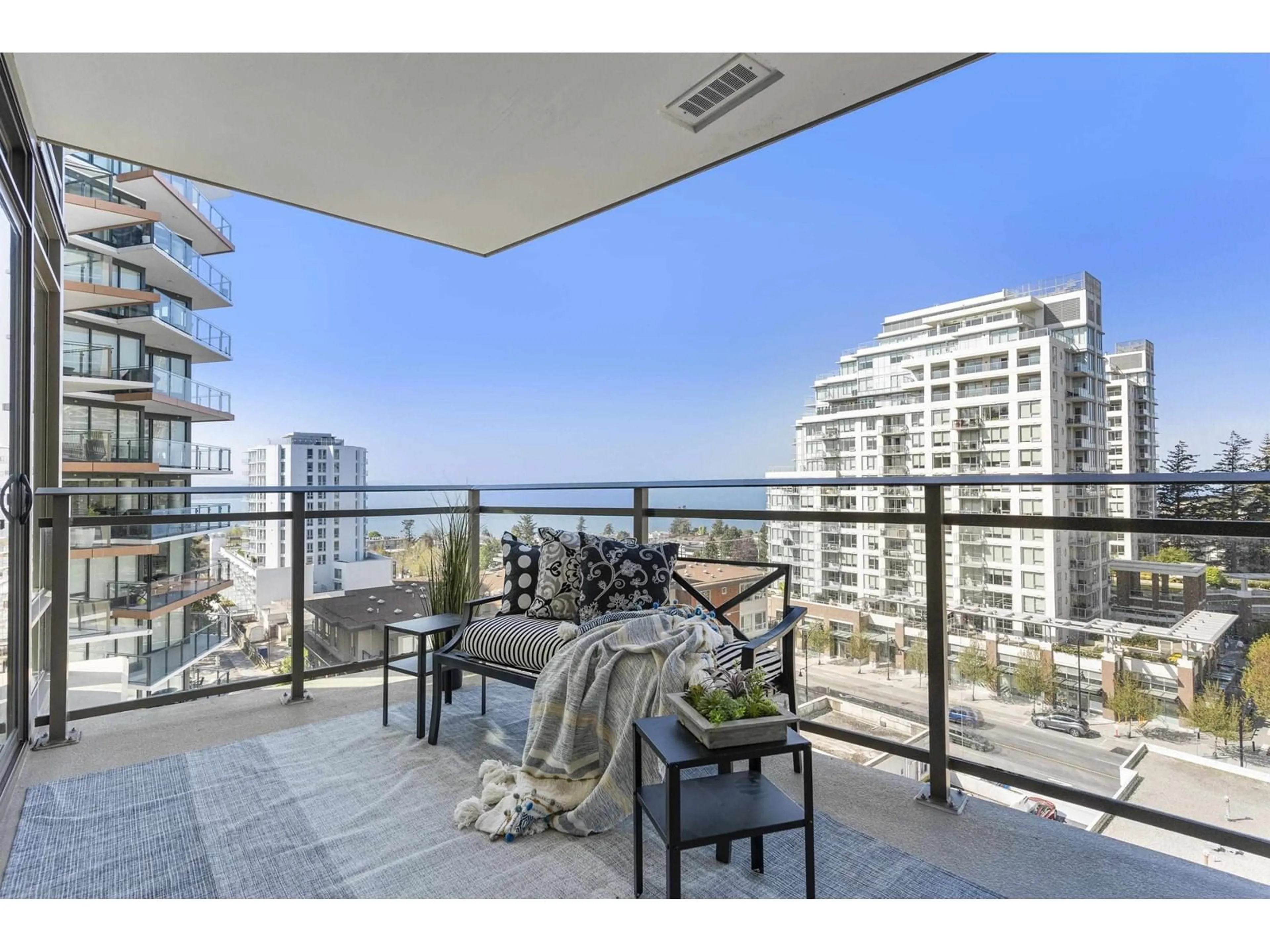 Balcony in the apartment, unknown for 1108 - 1455 GEORGE, White Rock British Columbia V4B0A9