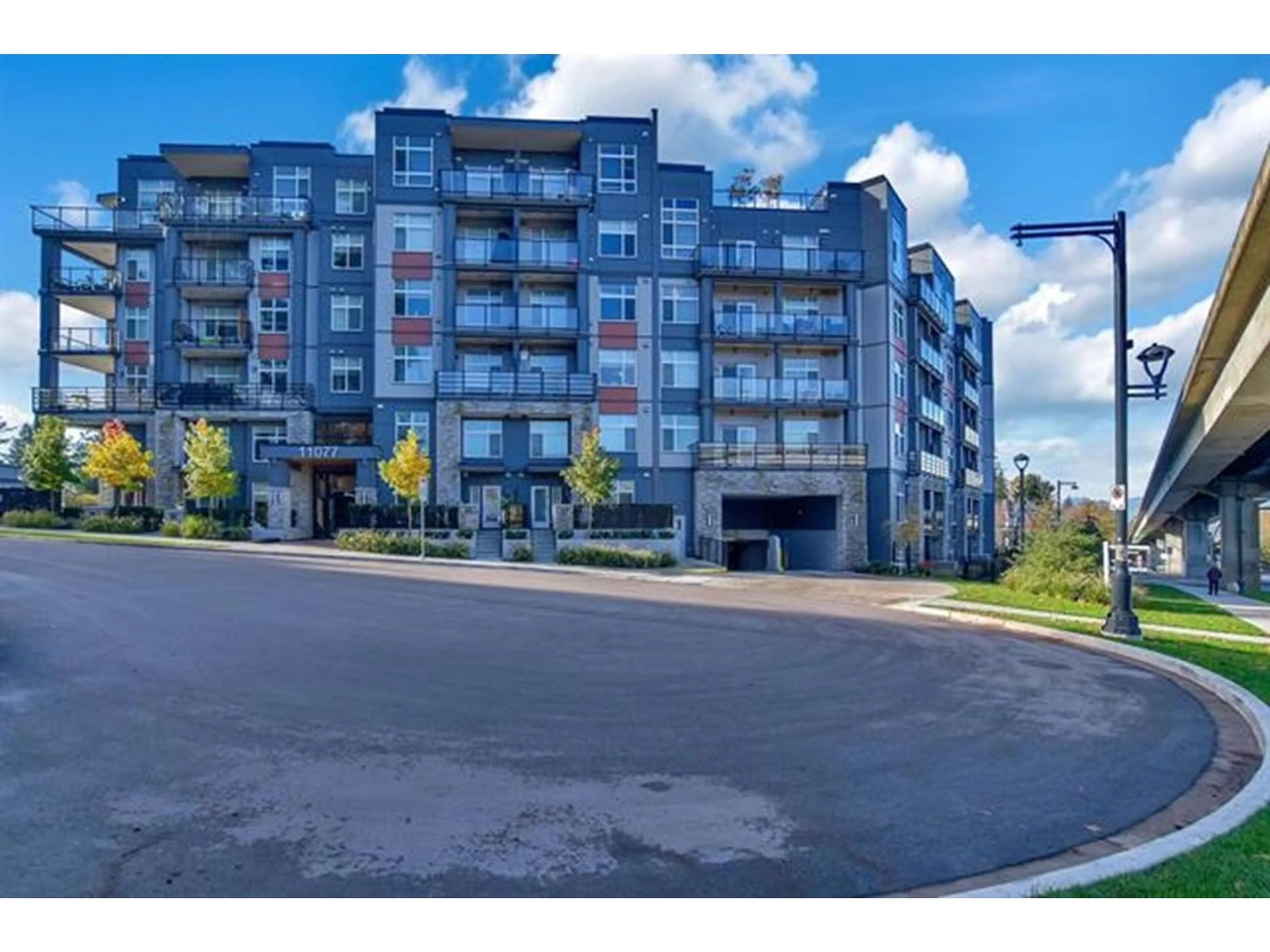 Unknown for 427 - 11077 RAVINE, Surrey British Columbia V3T0R7