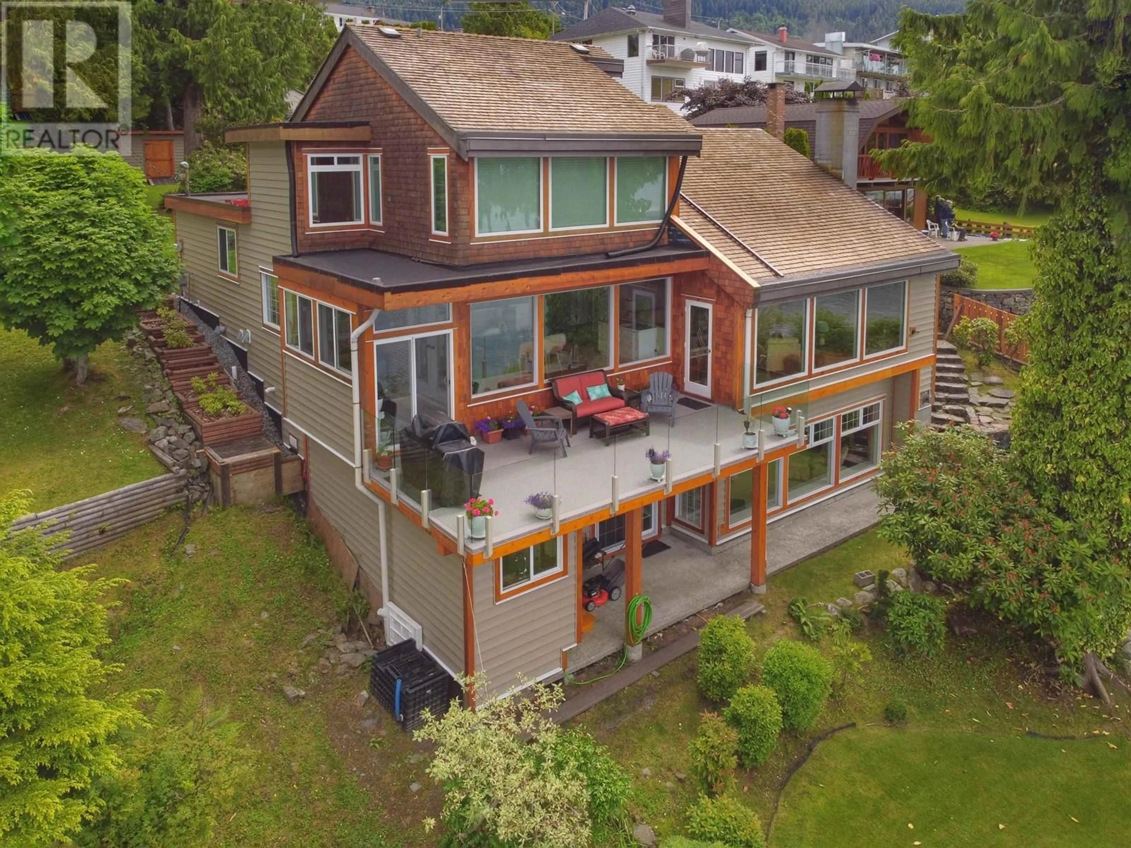 A pic from outside/outdoor area/front of a property/back of a property/a pic from drone, building for 2130 GRAHAM AVENUE, Prince Rupert British Columbia V8J1C8