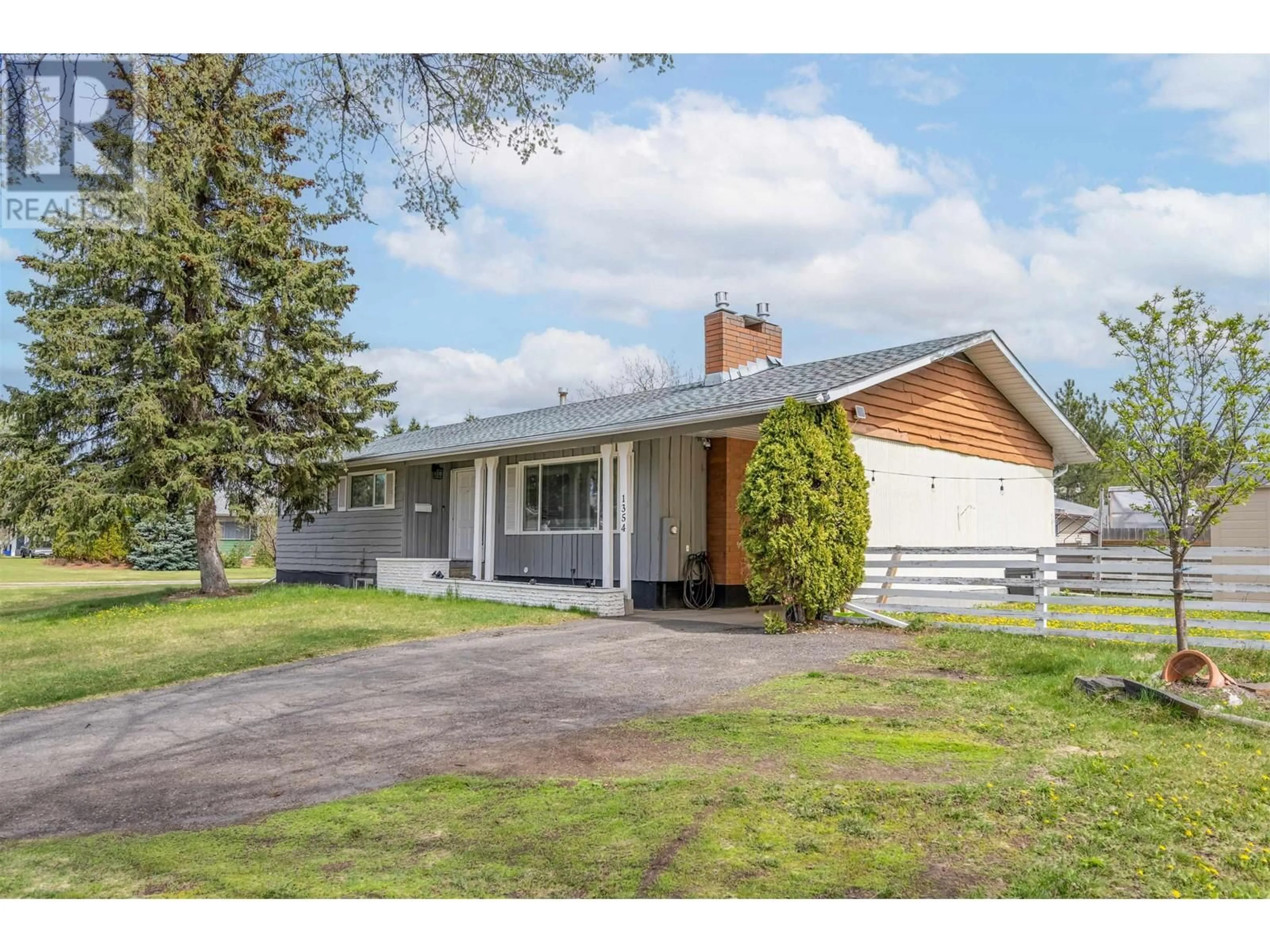A pic from outside/outdoor area/front of a property/back of a property/a pic from drone, street for 1354 LIARD DRIVE, Prince George British Columbia V2M3Z7