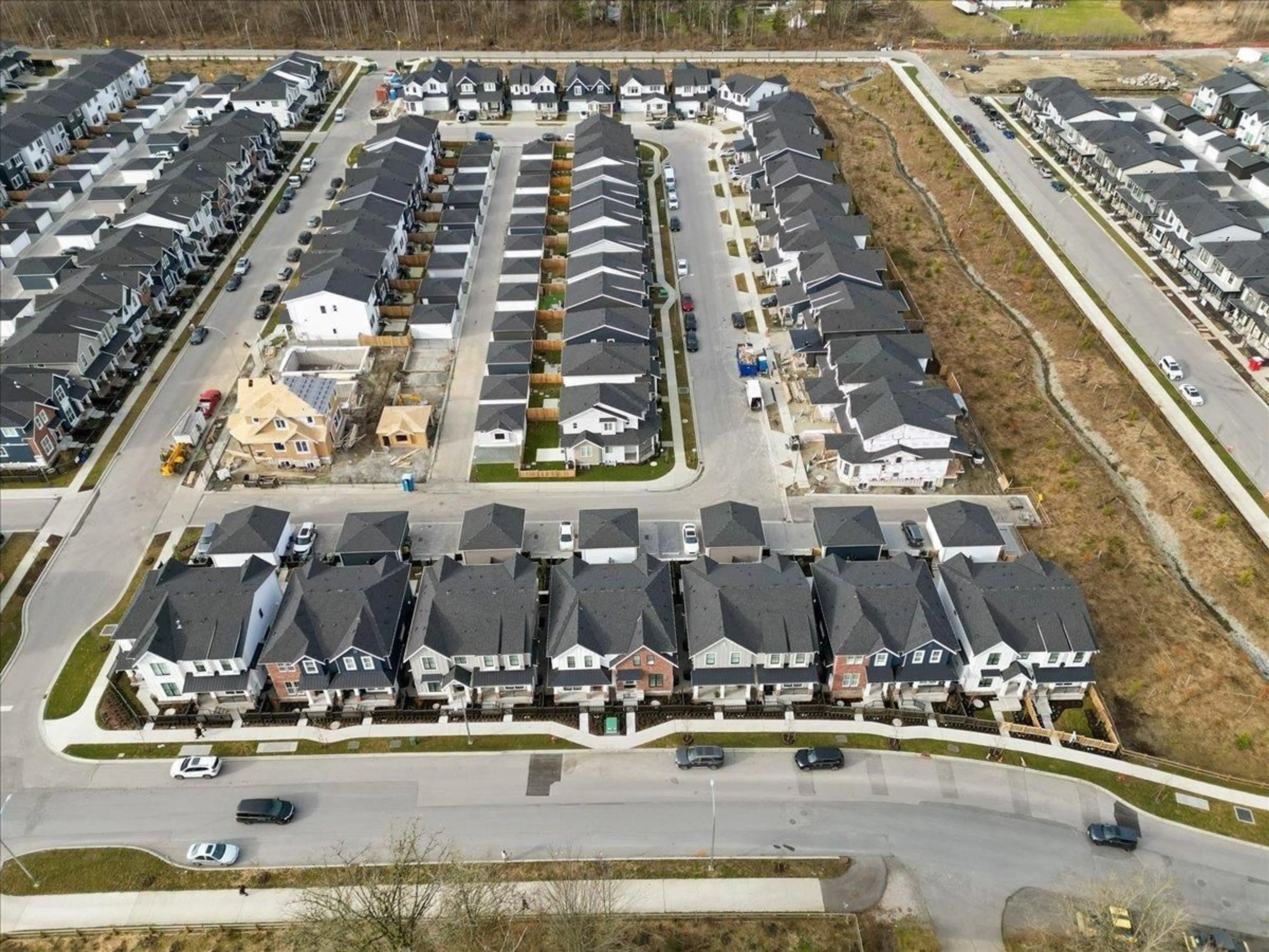 A pic from outside/outdoor area/front of a property/back of a property/a pic from drone, street for 7561 197, Langley British Columbia V2Y1S2