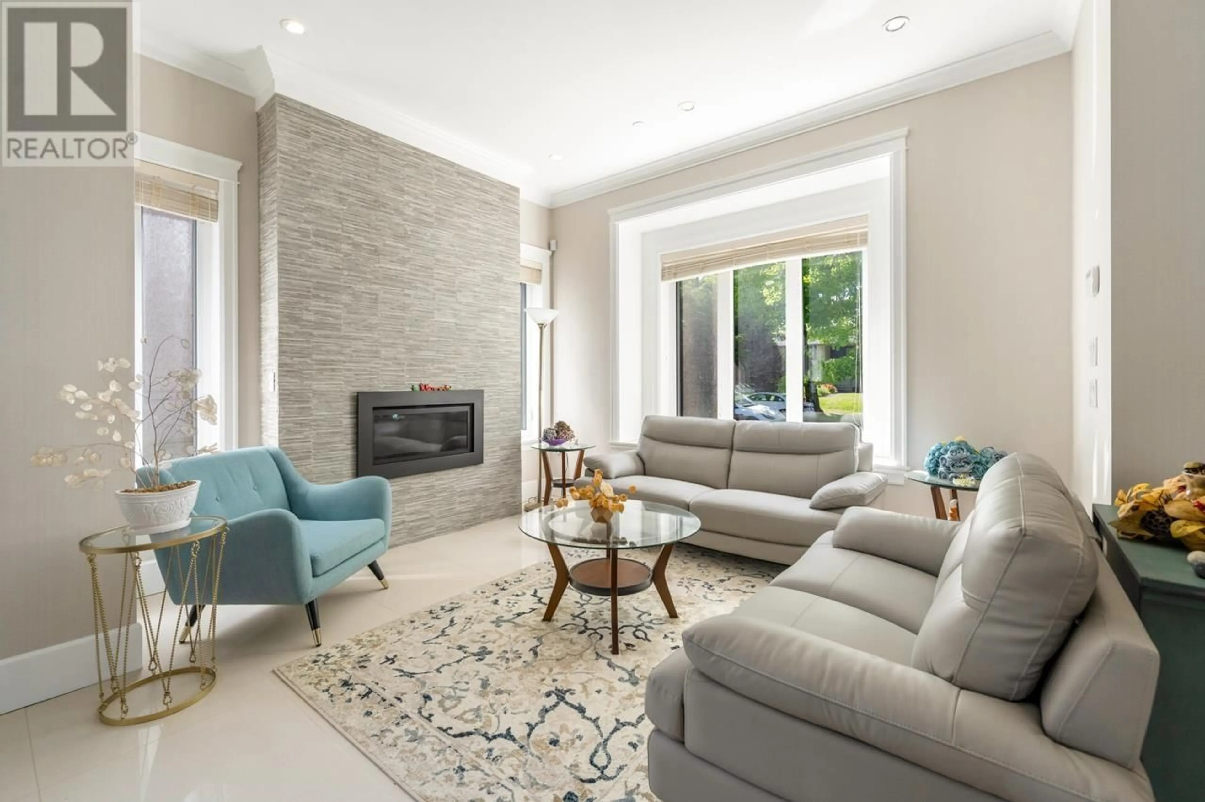 Living room with furniture, ceramic/tile floor for 2715 47TH AVENUE, Vancouver British Columbia V5S1C2