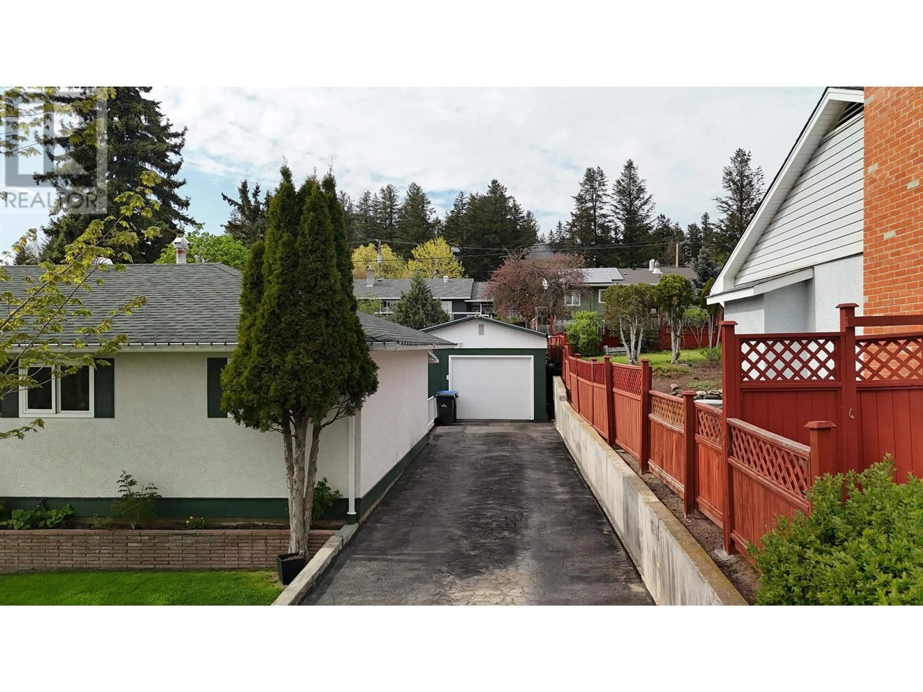 A pic from outside/outdoor area/front of a property/back of a property/a pic from drone, street for 632 JOHNSON STREET, Williams Lake British Columbia V2G1V1