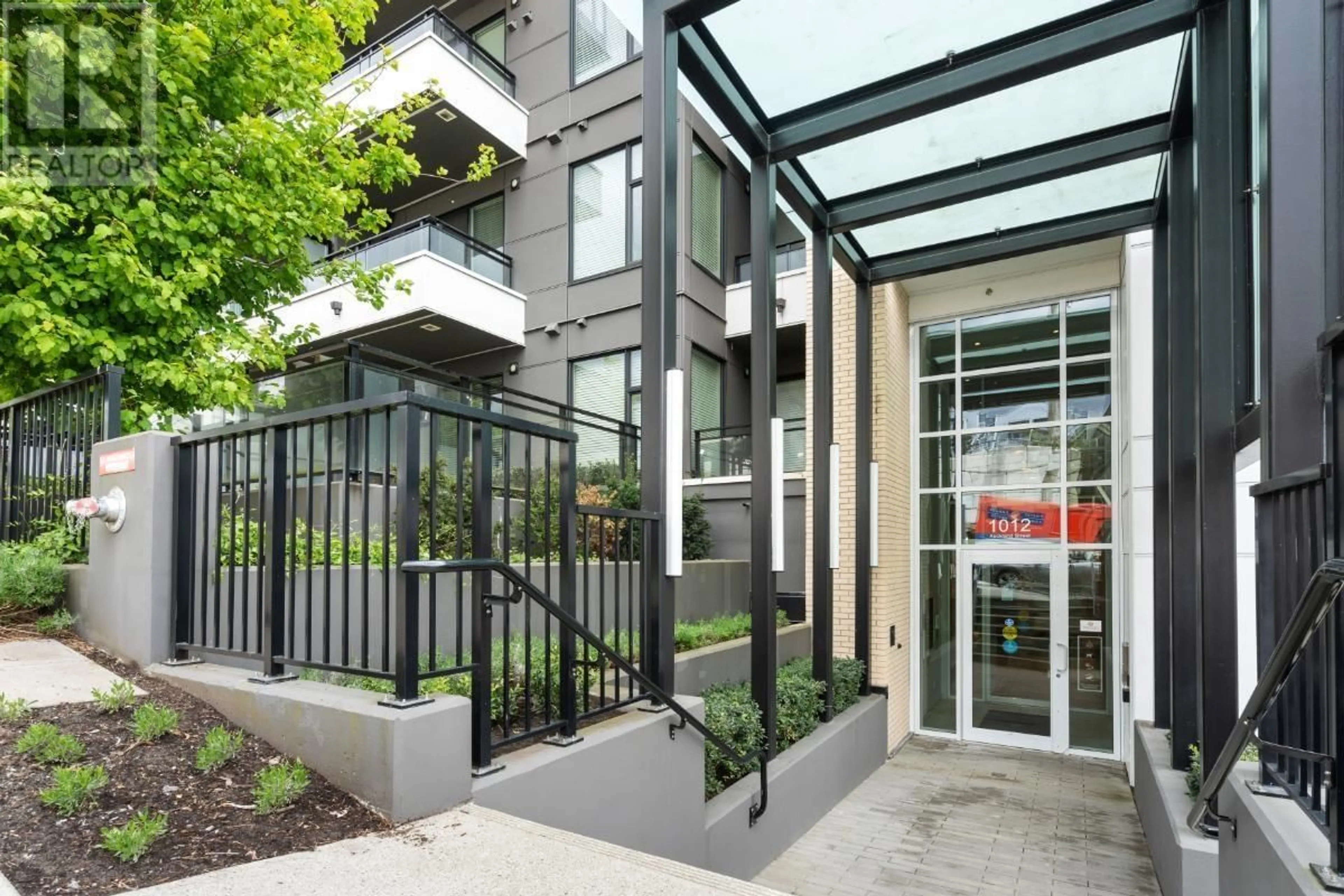 Unknown for 501 - 1012 AUCKLAND STREET, New Westminster British Columbia V3M0M3