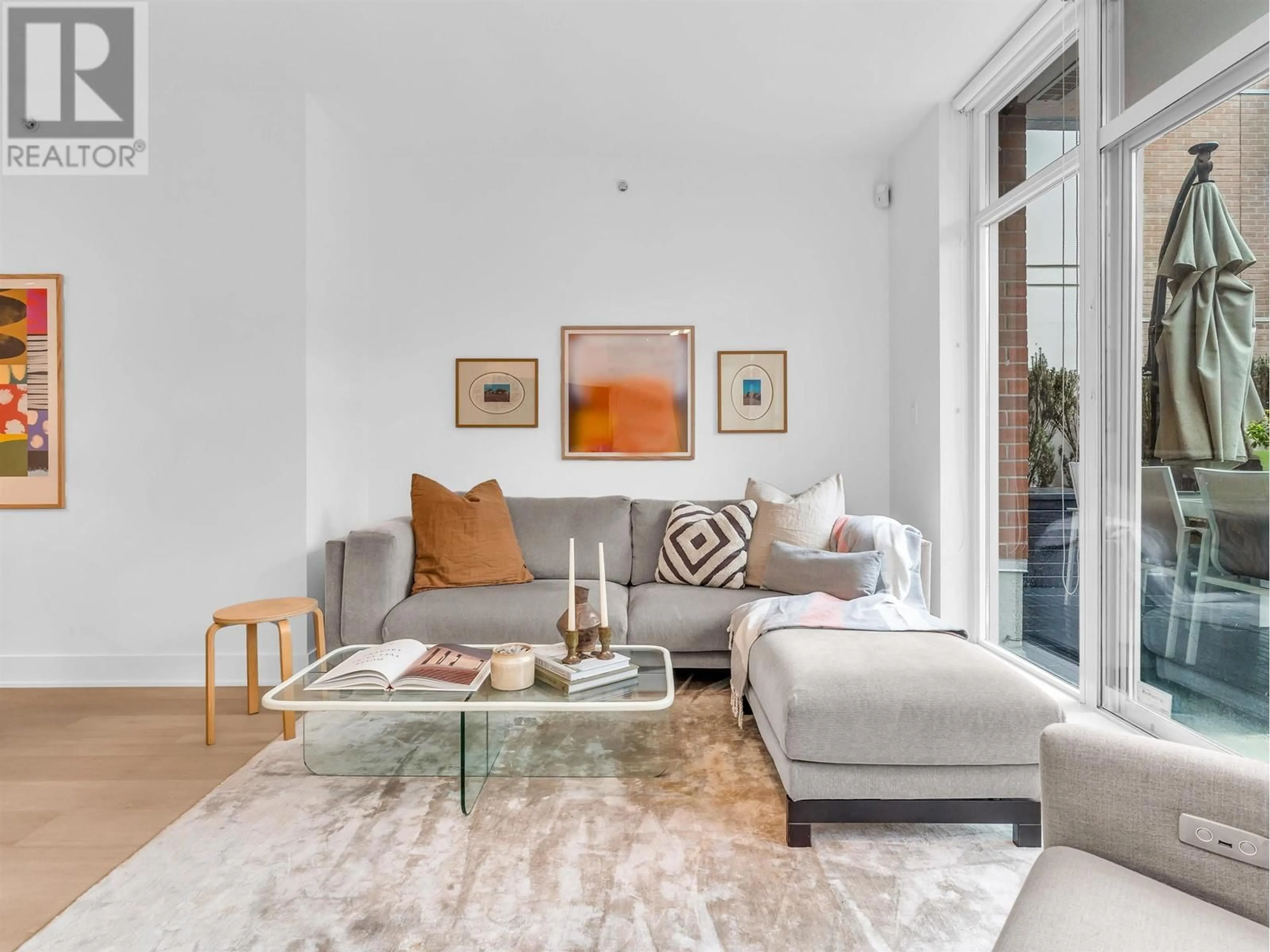 Living room with furniture, unknown for 201 - 298 11TH AVENUE, Vancouver British Columbia V5T0A2