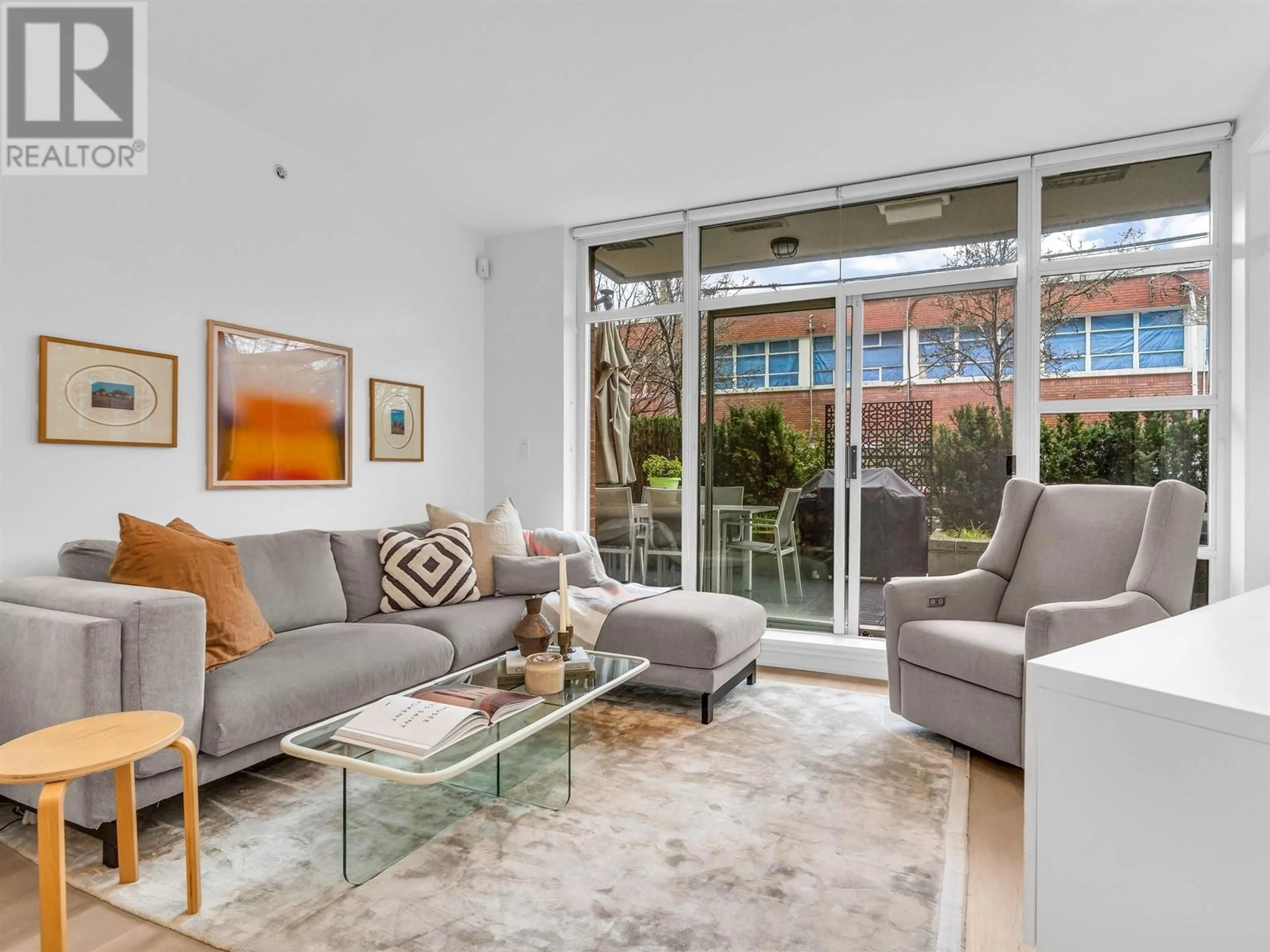 Living room with furniture, unknown for 201 - 298 11TH AVENUE, Vancouver British Columbia V5T0A2
