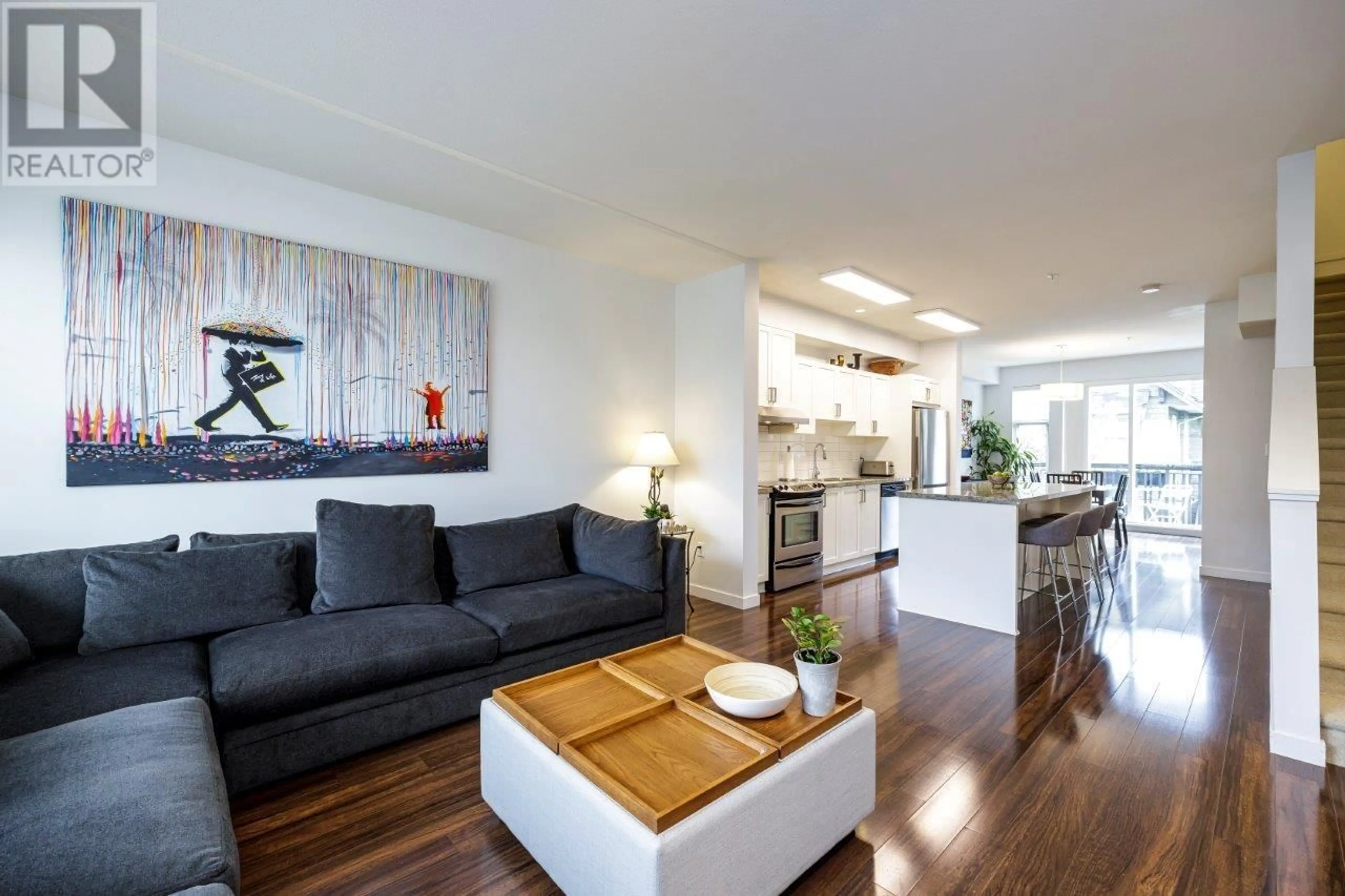 Living room with furniture, wood/laminate floor for 712 ORWELL STREET, North Vancouver British Columbia V7J0A5