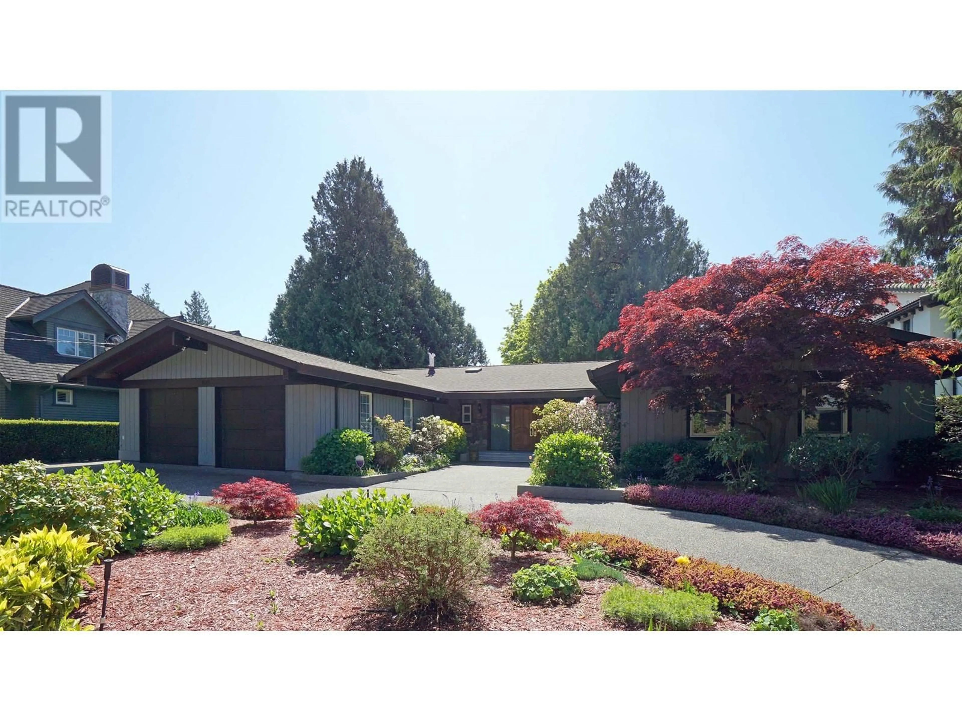 Home with vinyl exterior material, unknown for 1015 PACIFIC DRIVE, Delta British Columbia V4M2K2