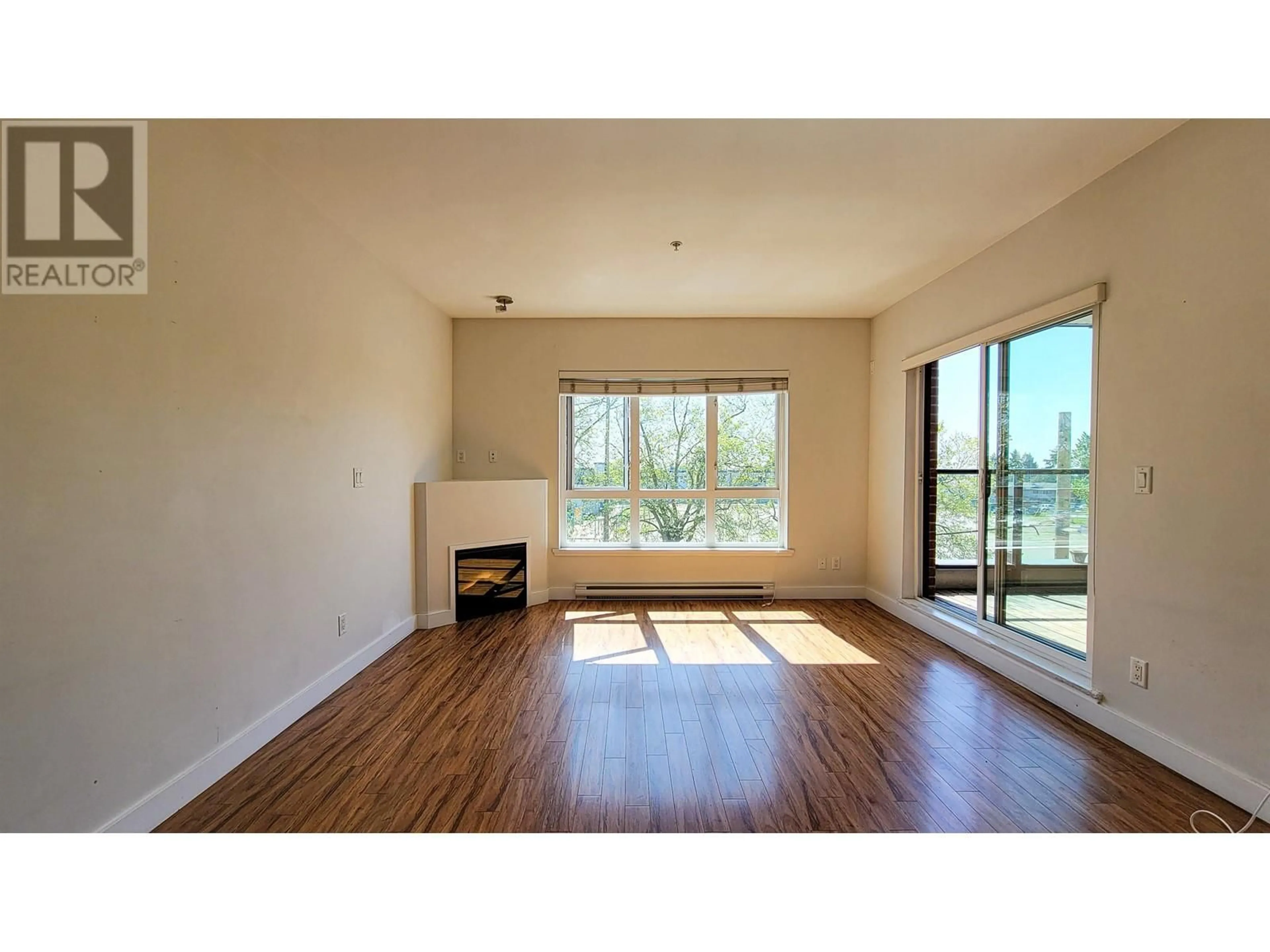 A pic of a room for 311 - 7655 EDMONDS STREET, Burnaby British Columbia V3N1B6