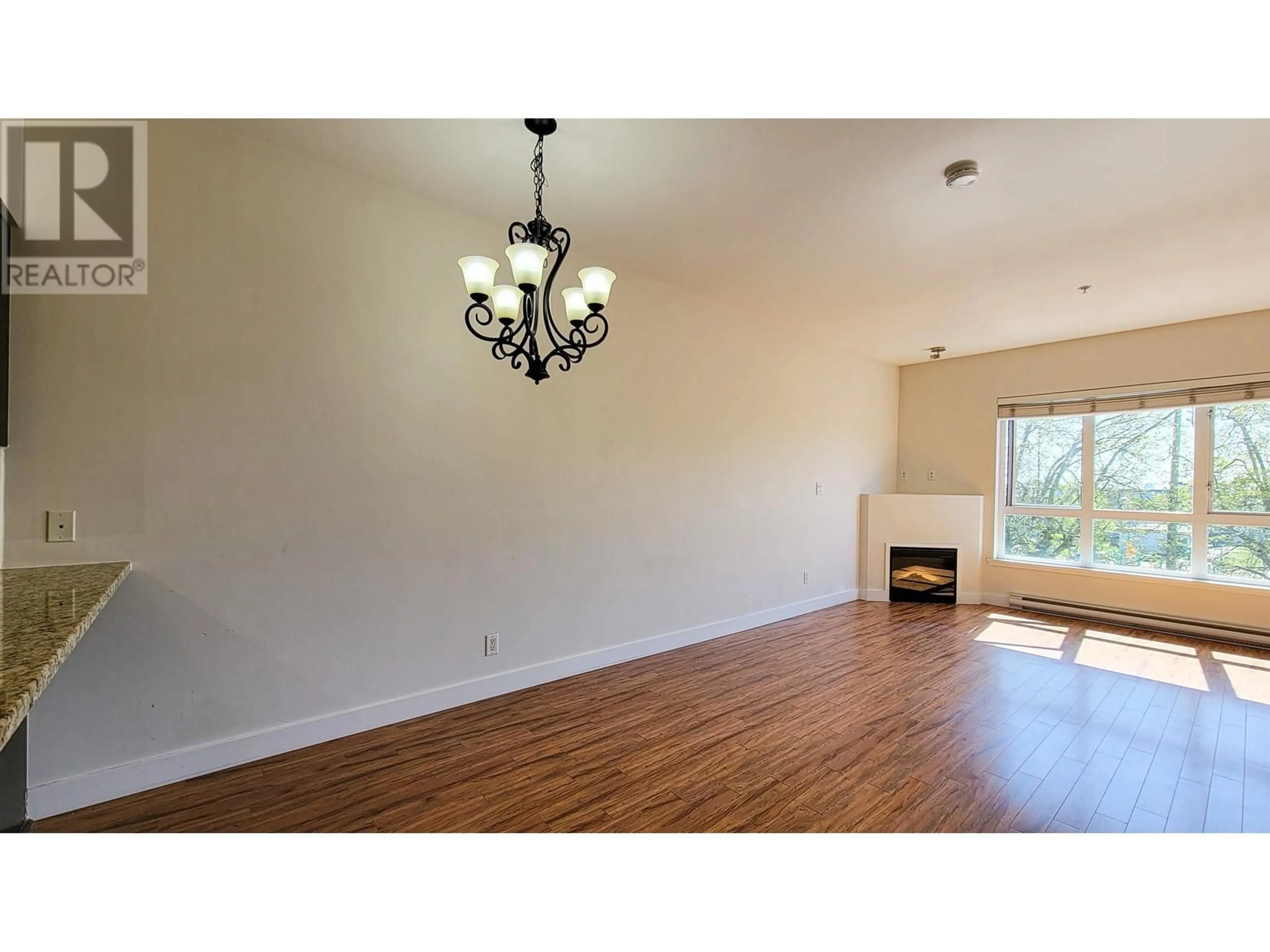A pic of a room for 311 - 7655 EDMONDS STREET, Burnaby British Columbia V3N1B6