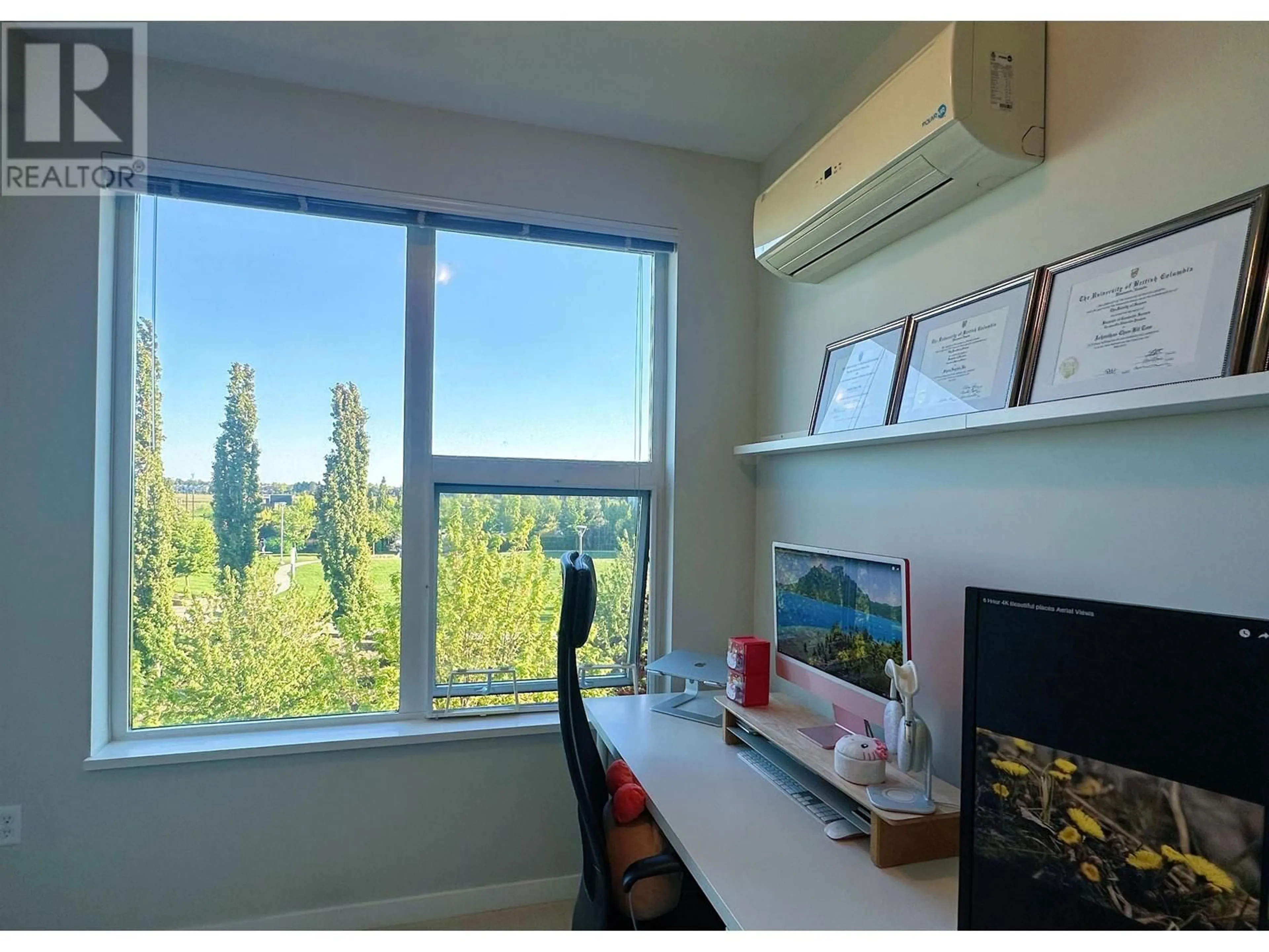A pic of a room for 303 - 9399 ALEXANDRA ROAD, Richmond British Columbia V6X0L7