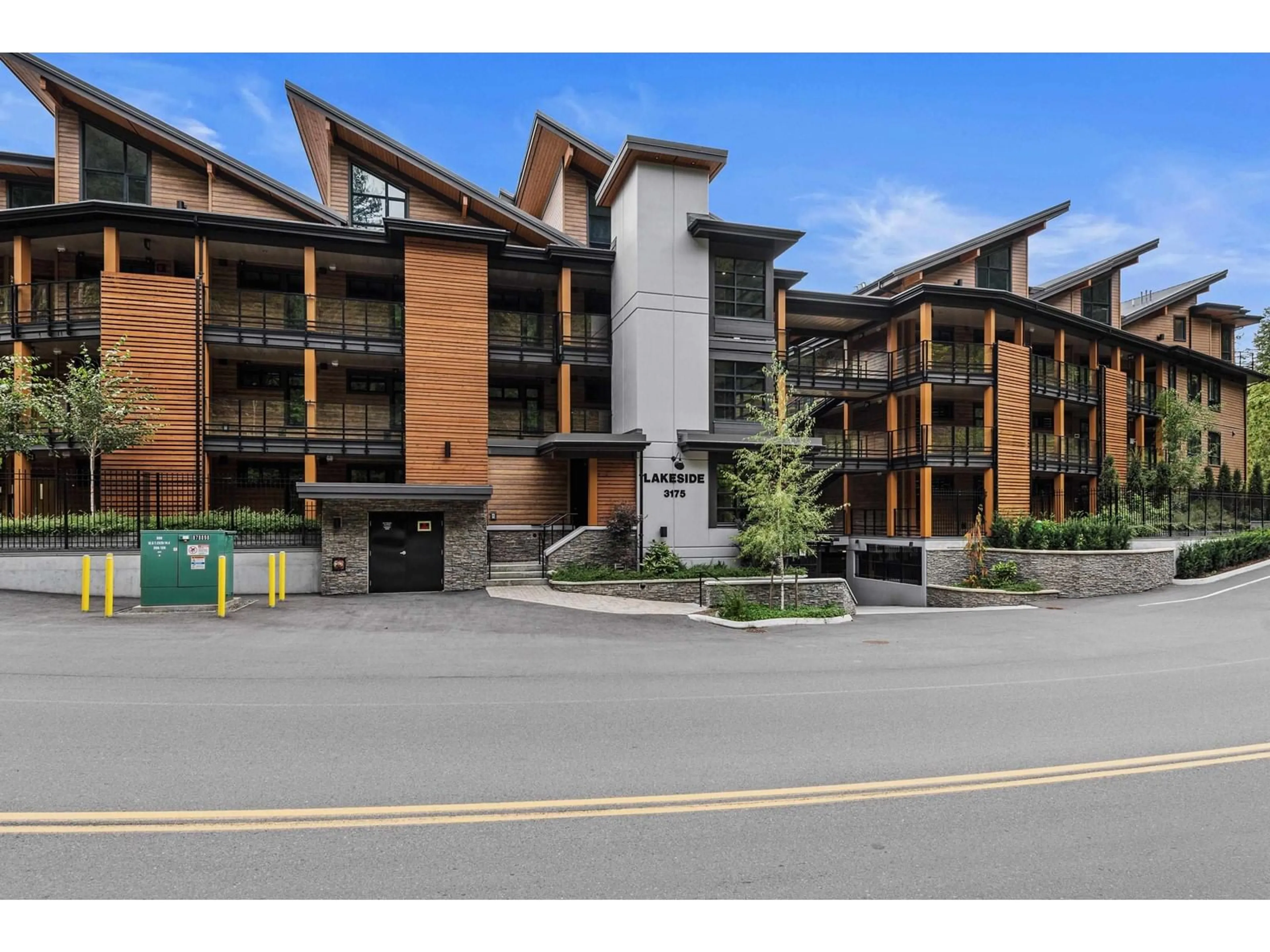 Unknown for 205 - 3175 COLUMBIA VALLEY ROAD, Cultus Lake British Columbia V2R6C2