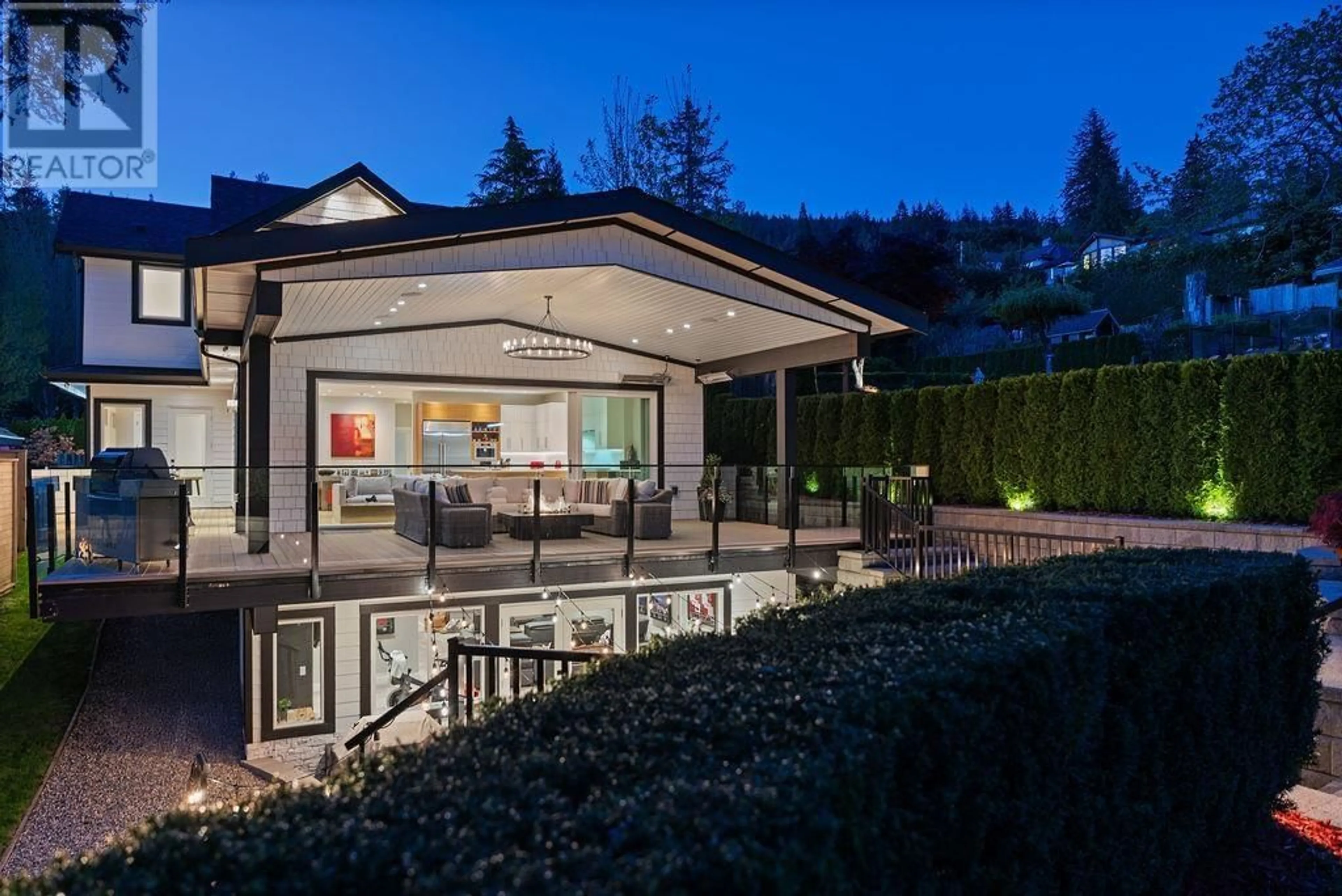 Patio, mountain view for 105 MONTE VISTA COURT, North Vancouver British Columbia V7N4N1