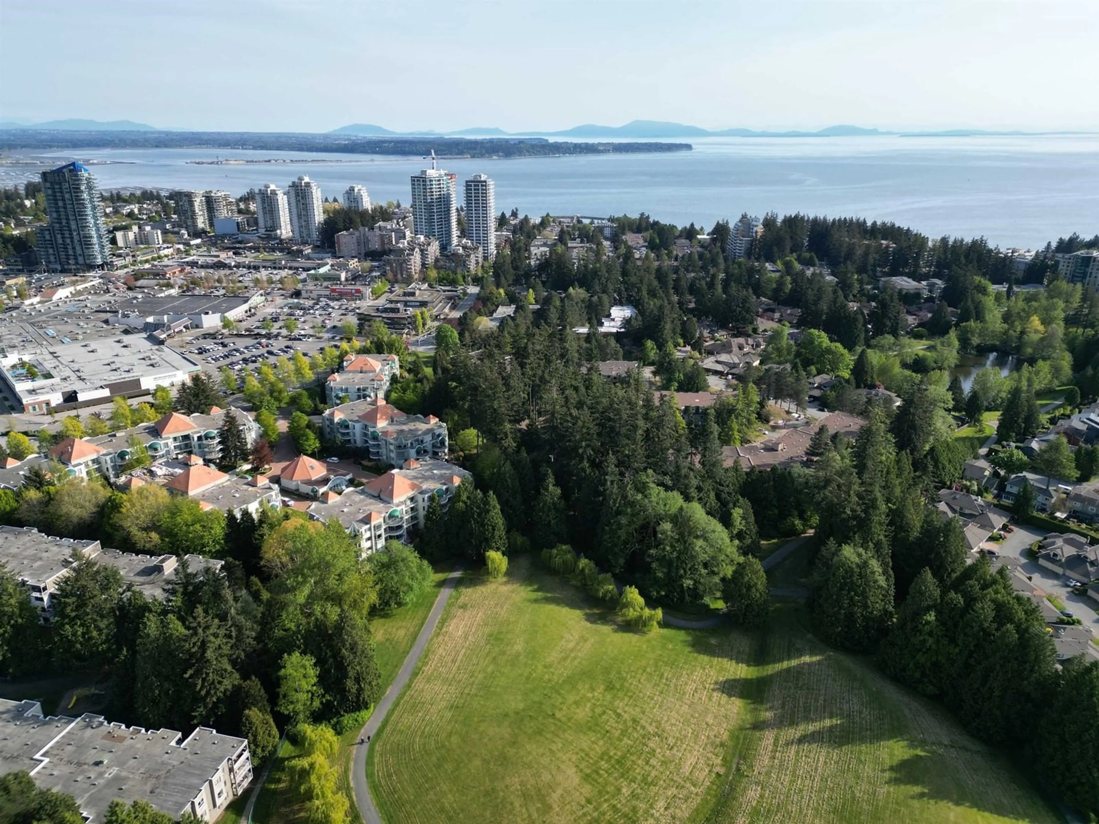A pic from outside/outdoor area/front of a property/back of a property/a pic from drone, water/lake/river/ocean view for 15012 SOUTHMERE, Surrey British Columbia V4A7T6