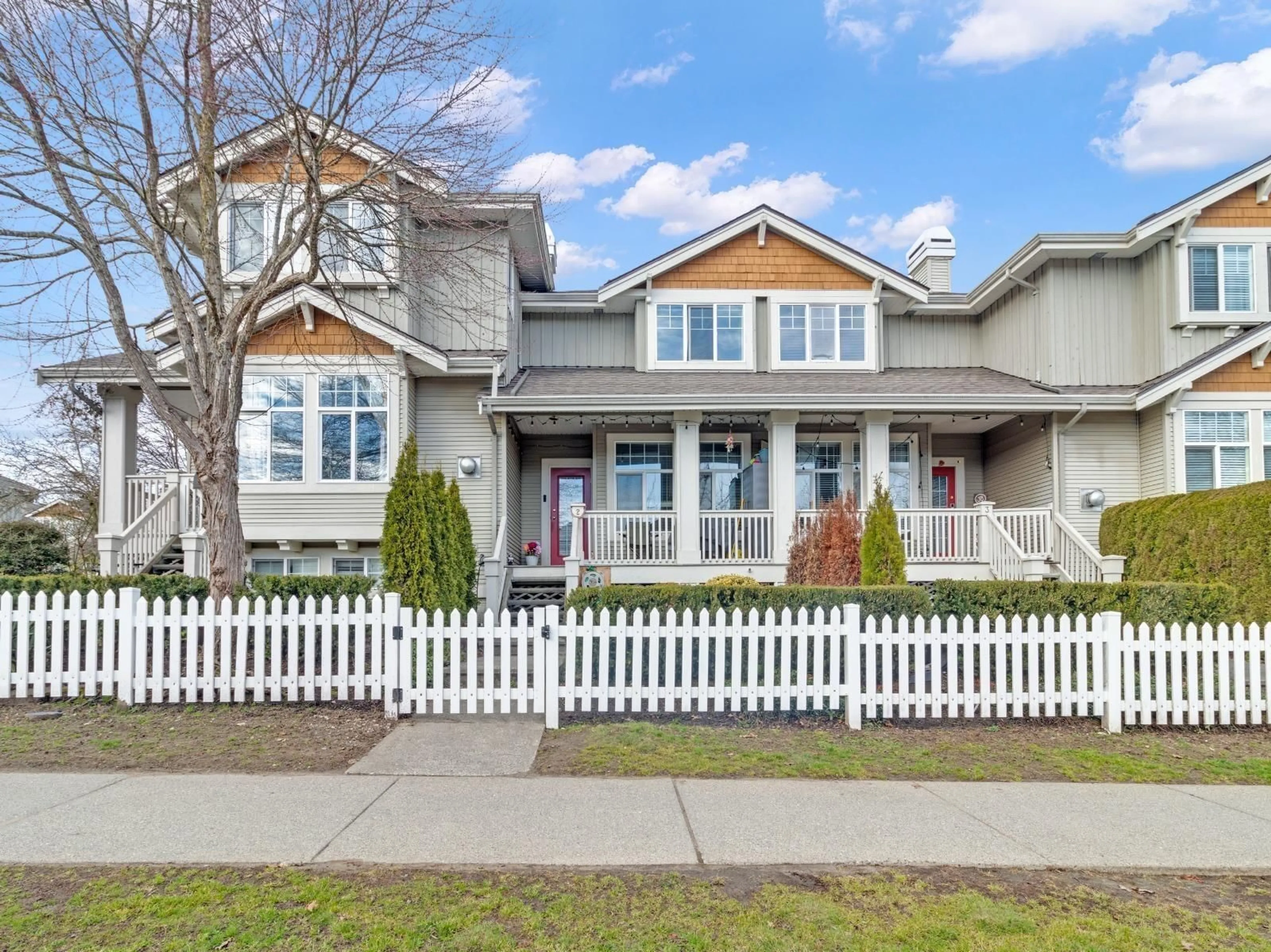 Home with vinyl exterior material, street for 2 - 14877 58, Surrey British Columbia V3S8Y9