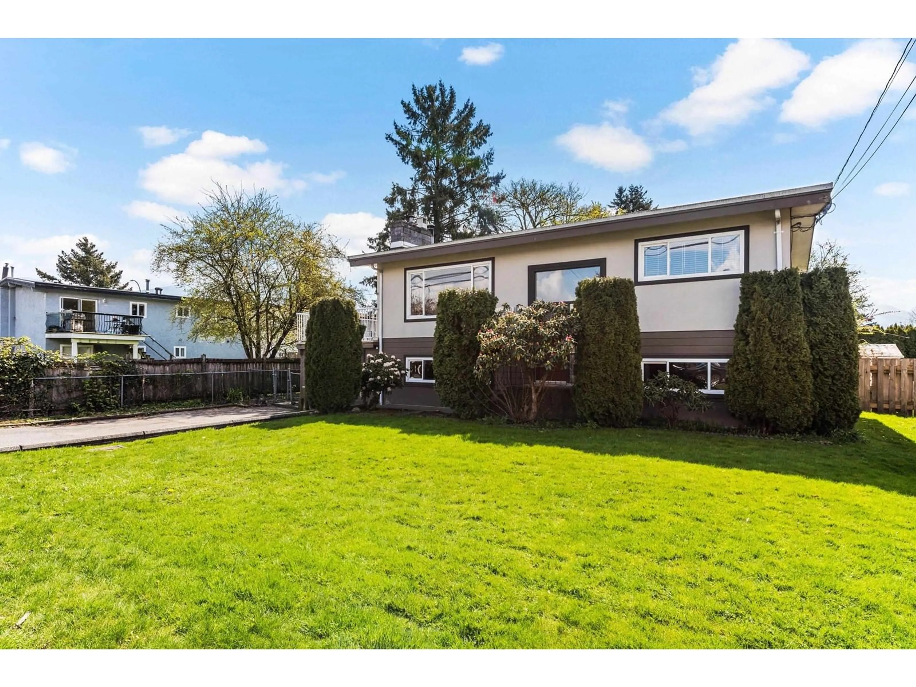 Unknown for 46350 CHILLIWACK CENTRAL ROAD, Chilliwack British Columbia V2P1J9
