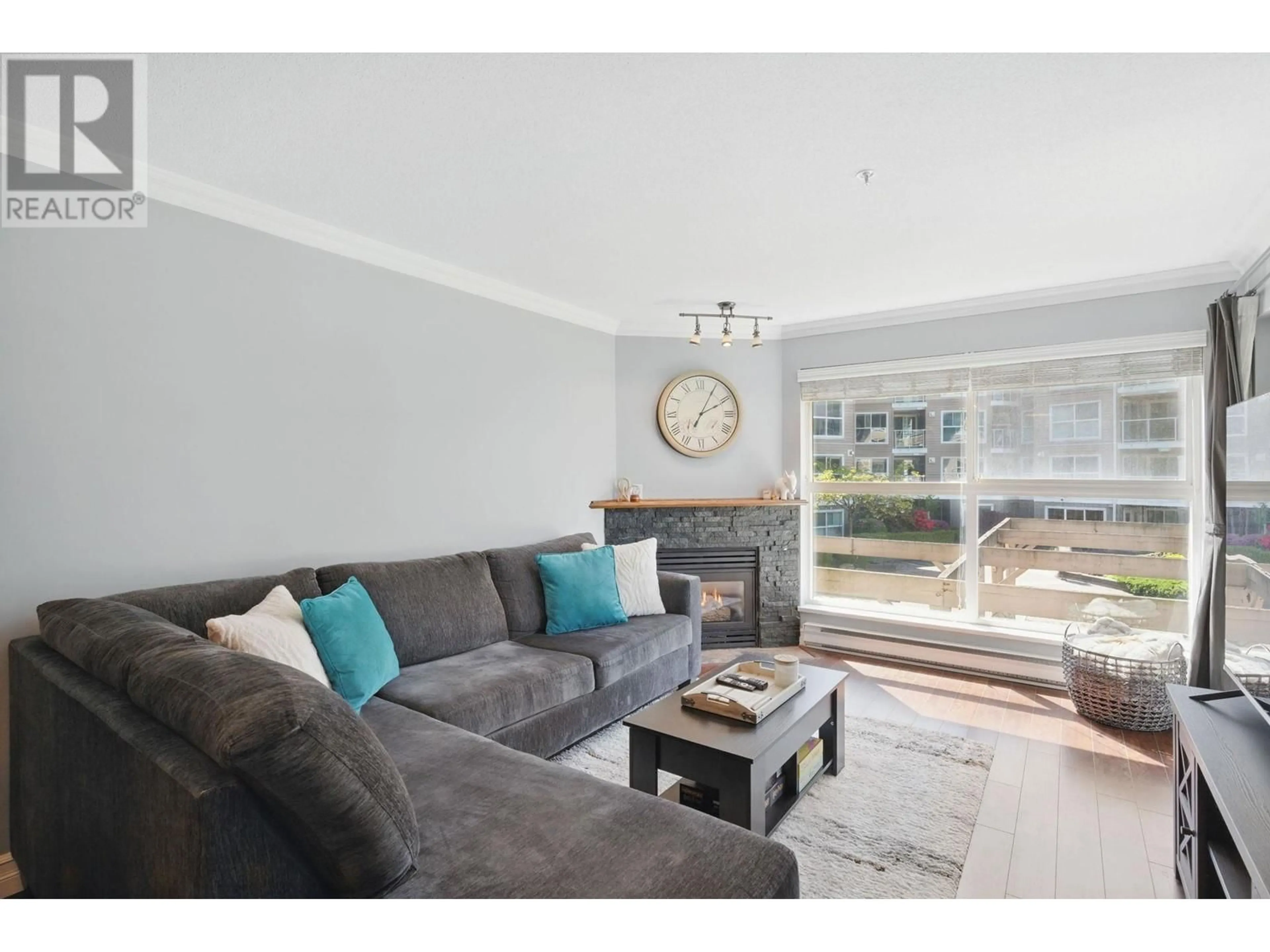 Living room with furniture, unknown for 223 - 5880 DOVER CRESCENT, Richmond British Columbia V7C5P5