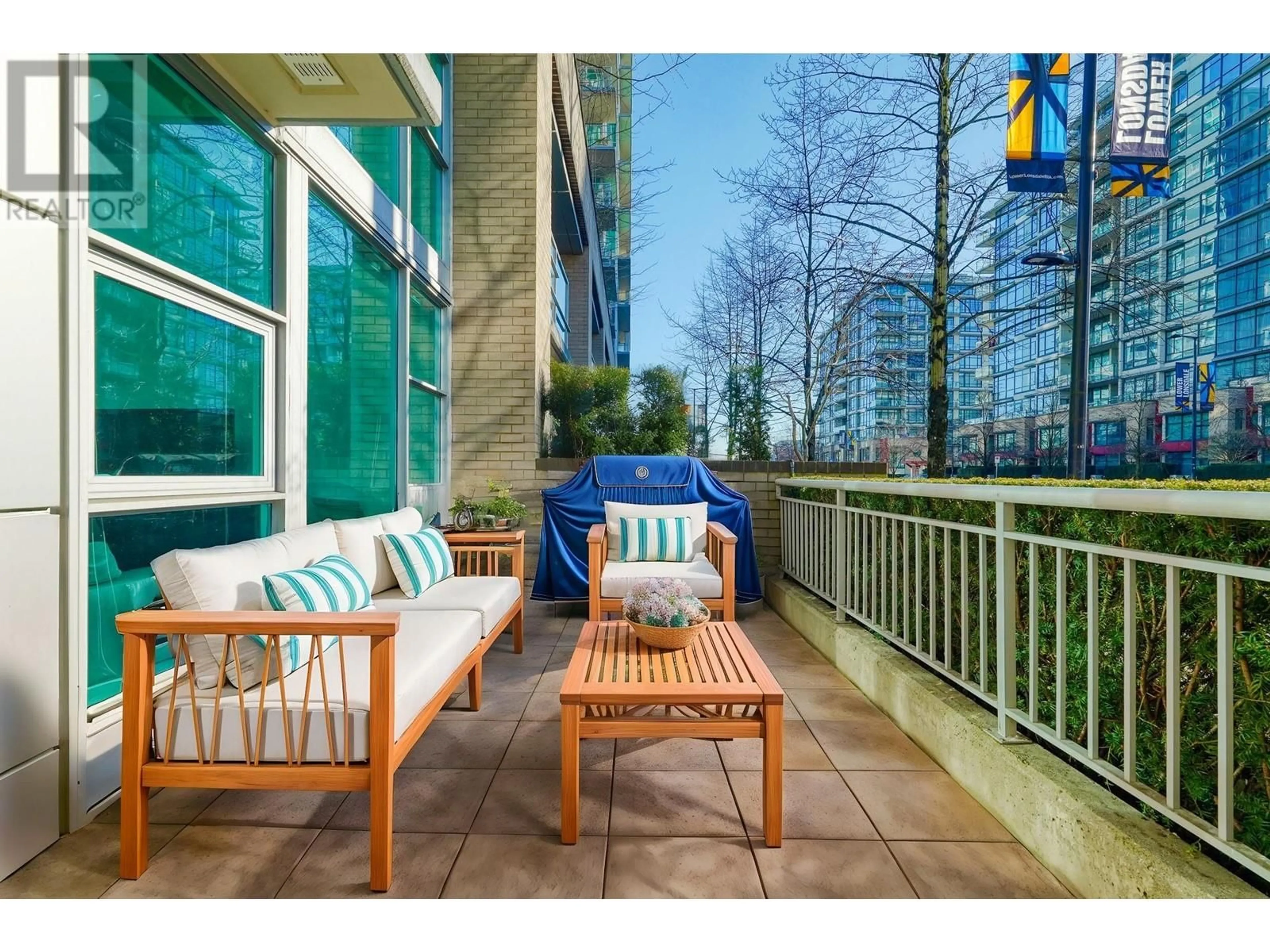 Patio, water/lake/river/ocean view for TH1 - 168 ESPLANADE AVENUE, North Vancouver British Columbia V7L4X8