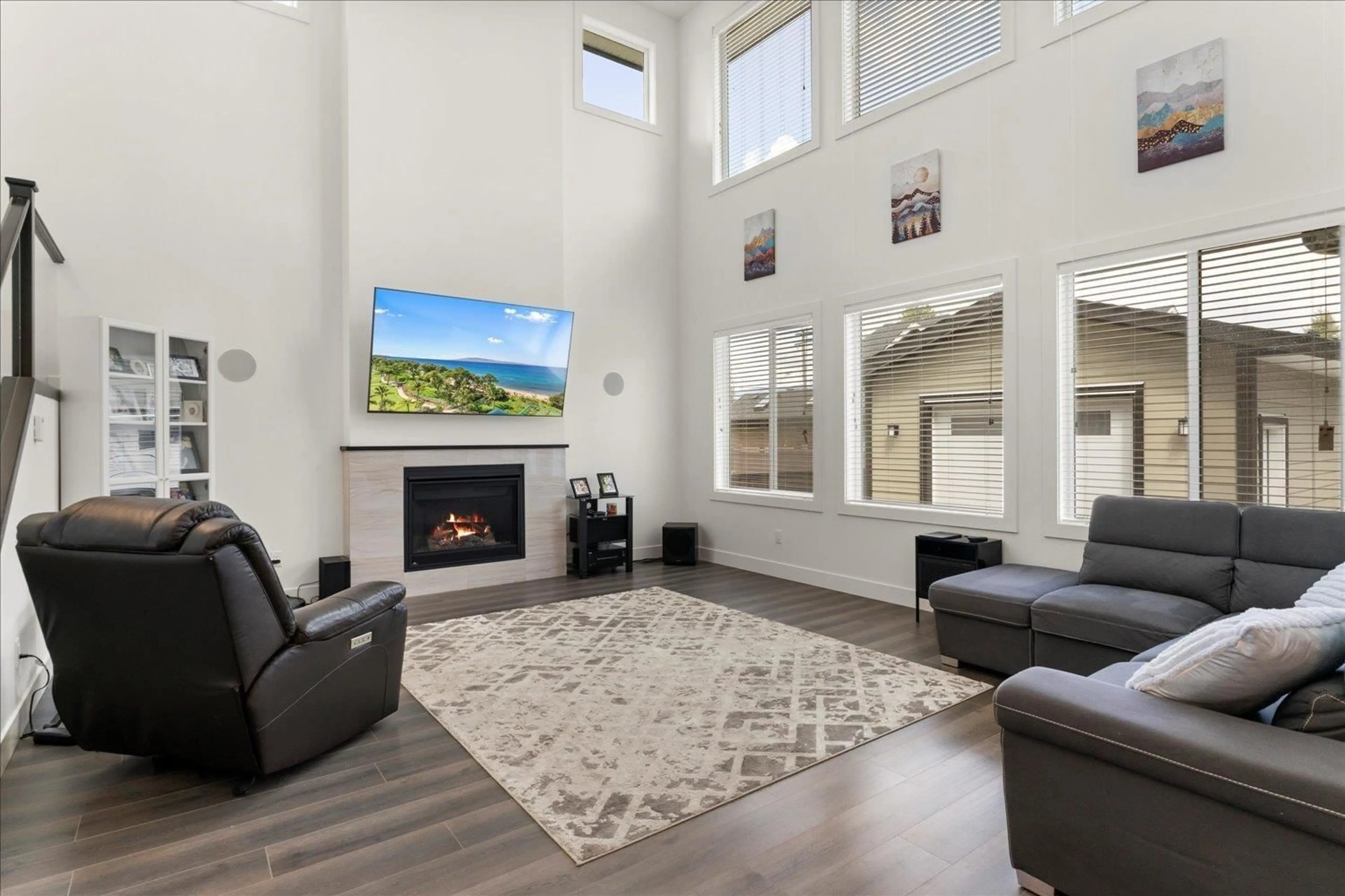 Living room with furniture, unknown for 52695 STONEWOOD PLACE, Rosedale British Columbia V0X1X1