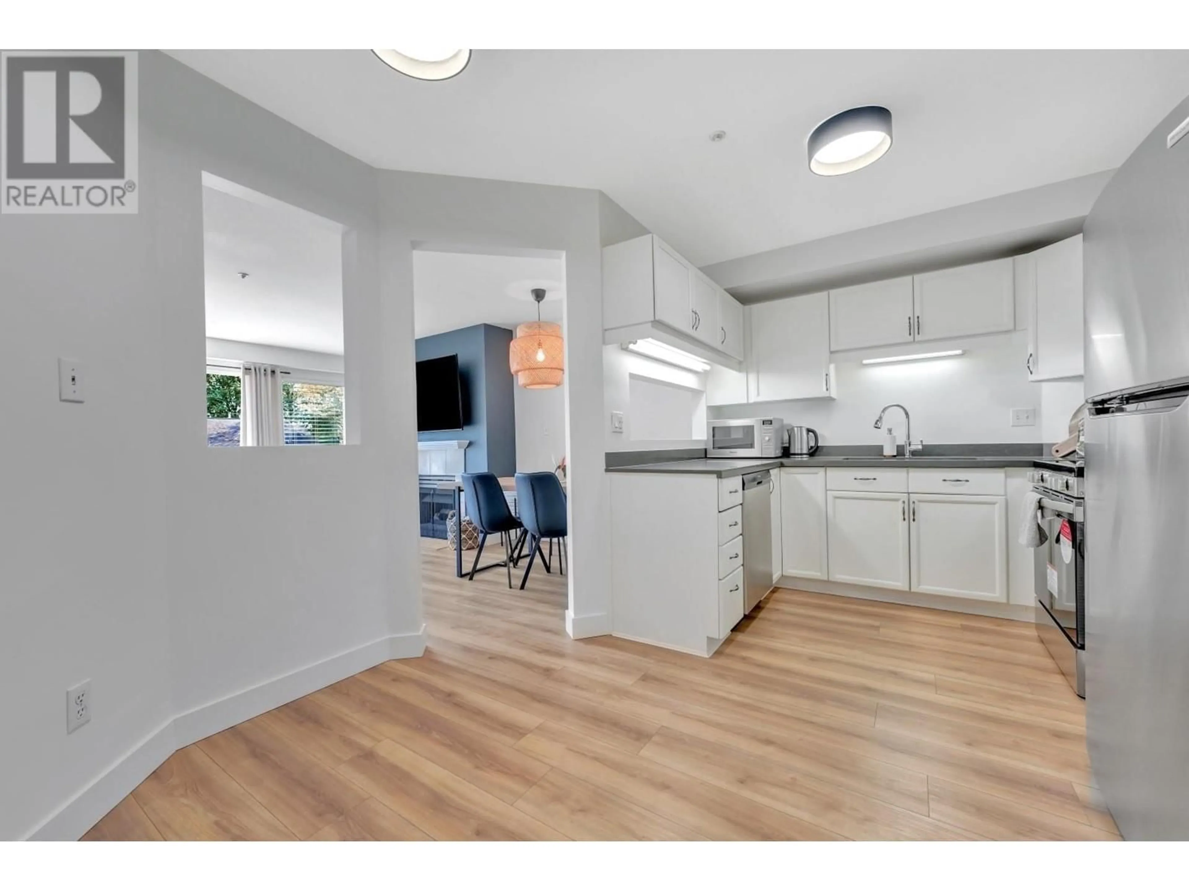 Open concept kitchen, unknown for 102 - 3400 MARINE DRIVE, Vancouver British Columbia V5S4P8