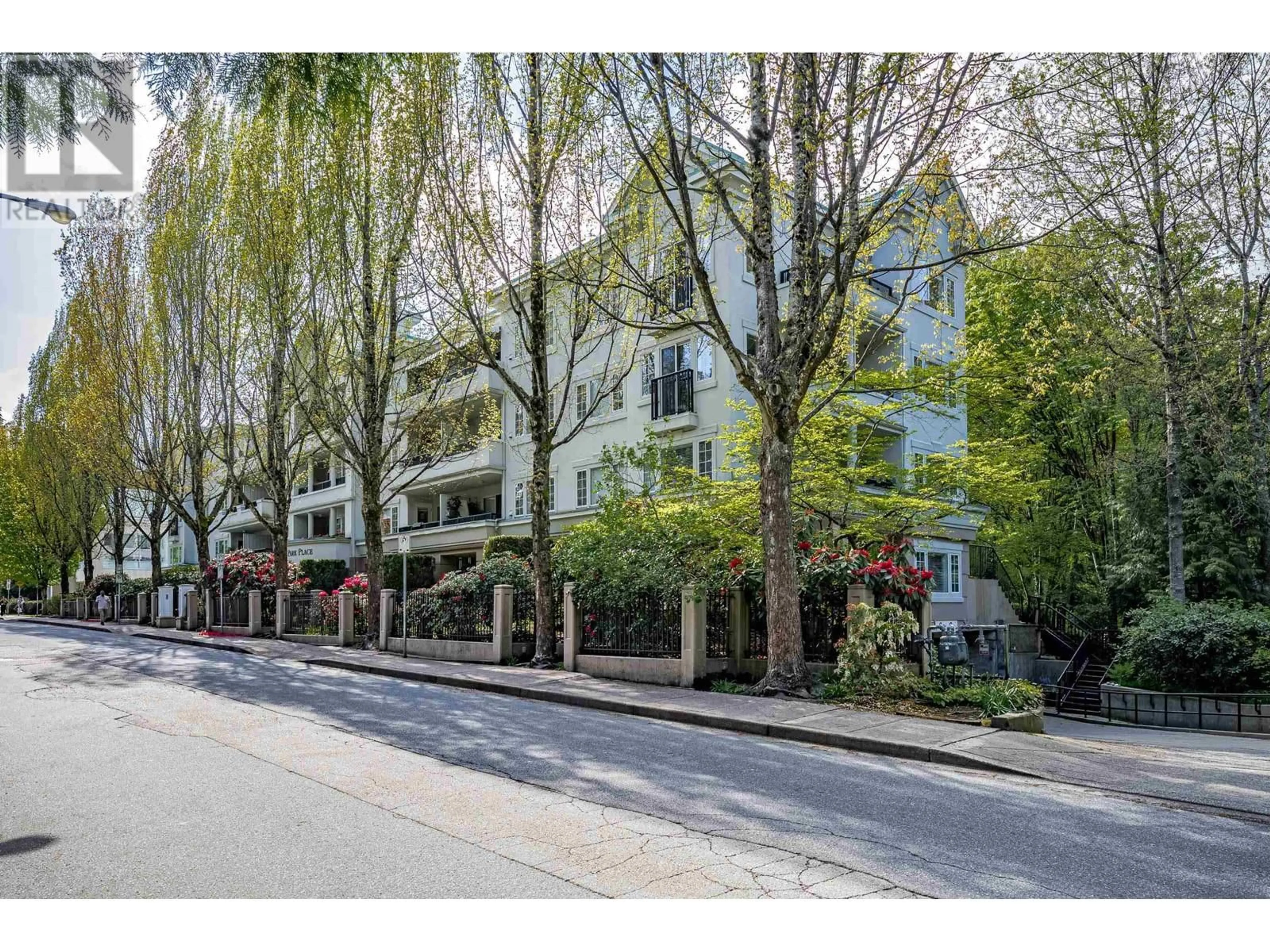 Unknown for 301 - 55 BLACKBERRY DRIVE, New Westminster British Columbia V3L5S7