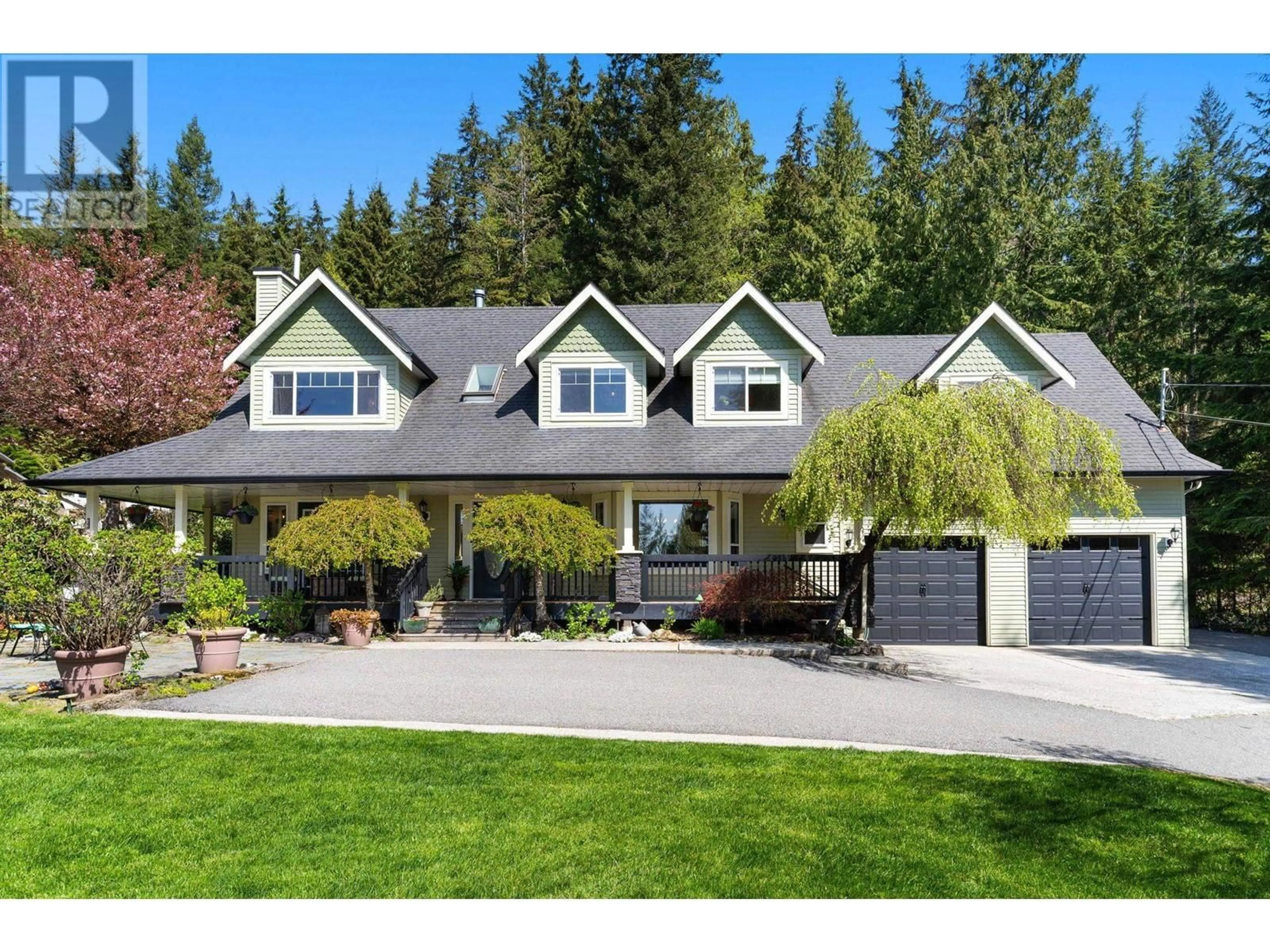 Home with vinyl exterior material, mountain view for 12815 WILLOW PLACE, Maple Ridge British Columbia V2W1N5