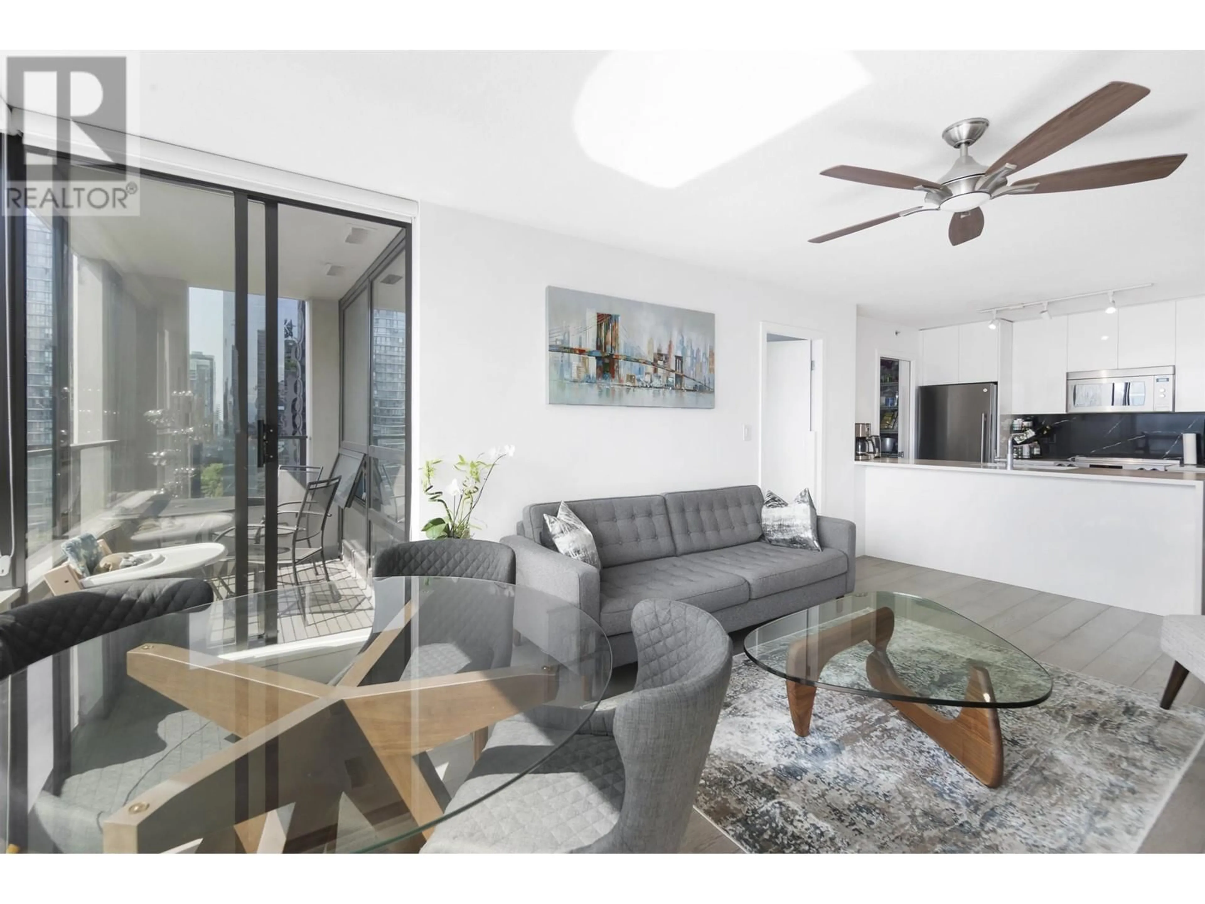 Living room with furniture, unknown for 1305 - 938 SMITHE STREET, Vancouver British Columbia V6Z3H8