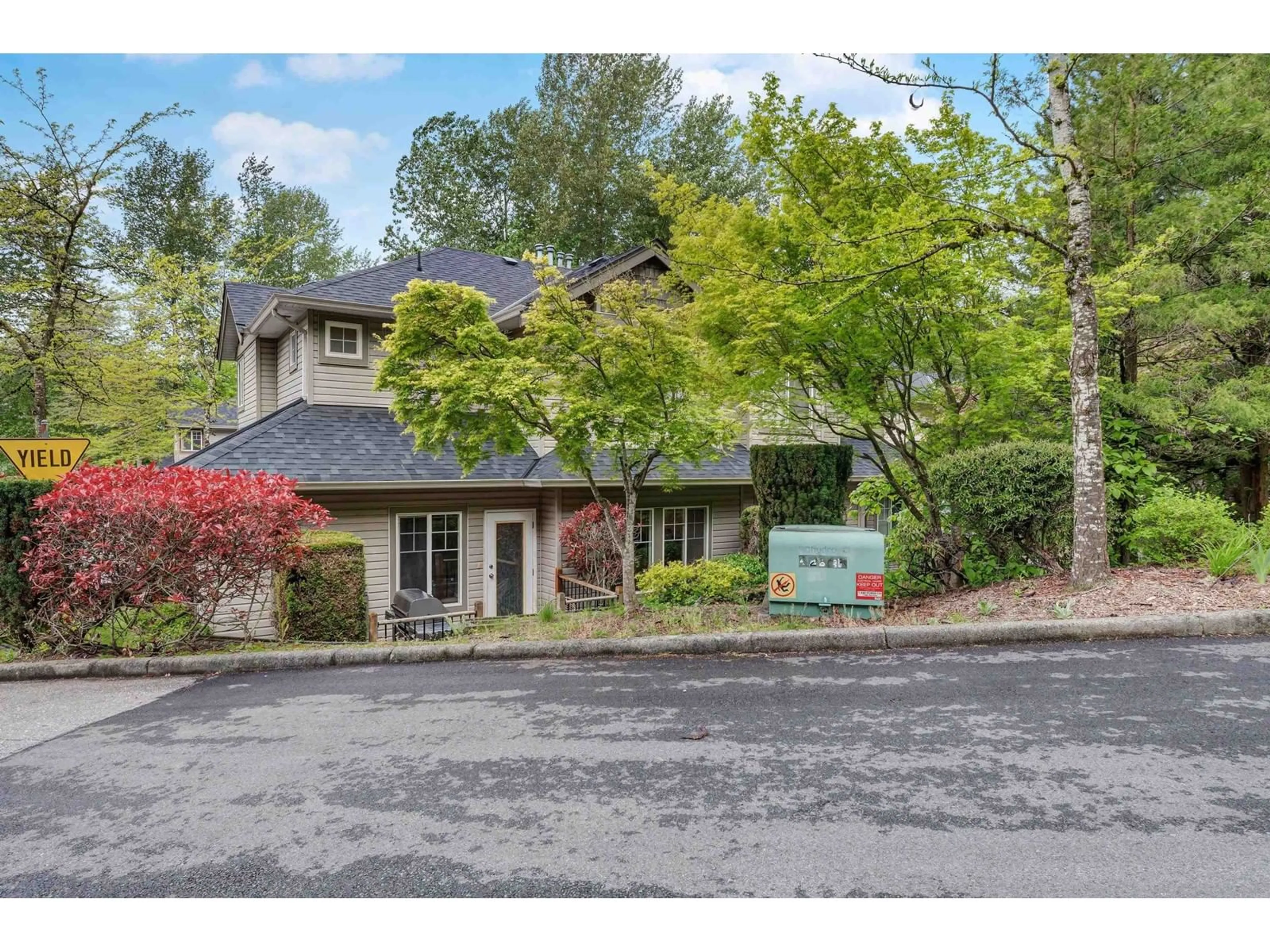 Unknown for 9 - 3270 BLUE JAY, Abbotsford British Columbia V2T6T1