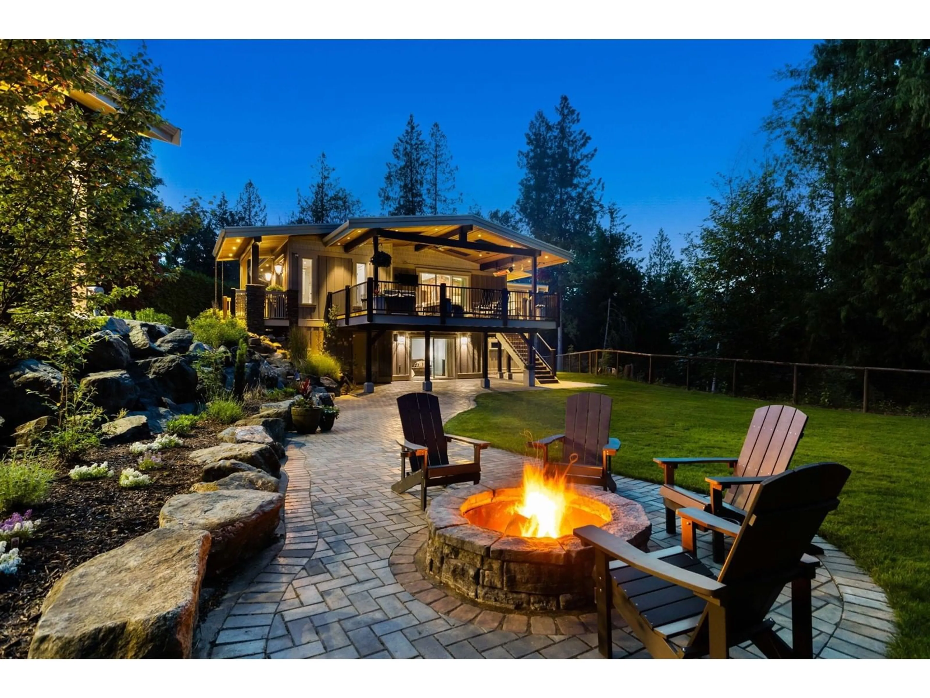 Patio, mountain view for 25149 72, Langley British Columbia V4W1J1