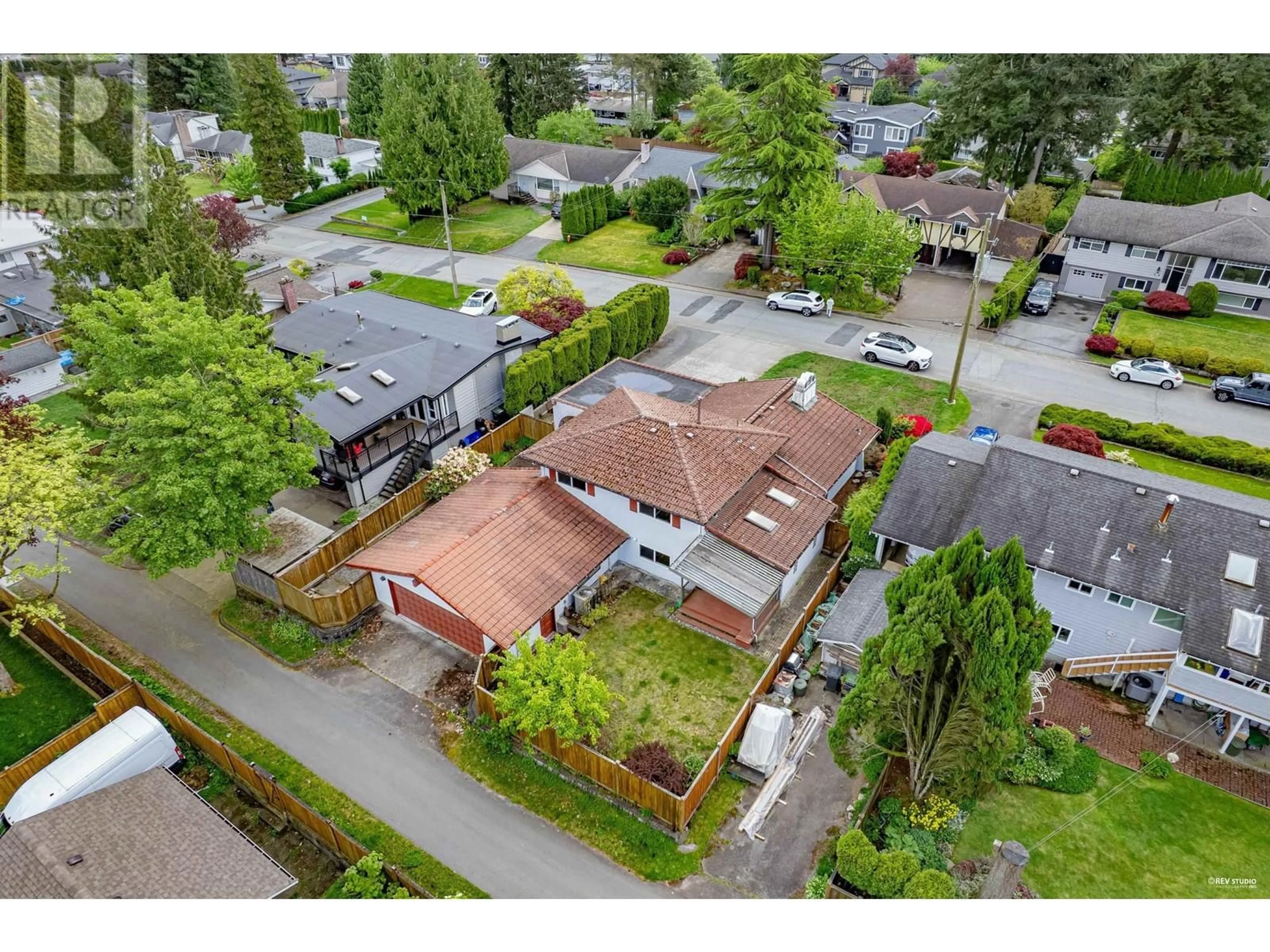 A pic from outside/outdoor area/front of a property/back of a property/a pic from drone, street for 1579 EDEN AVENUE, Coquitlam British Columbia V3J2R2