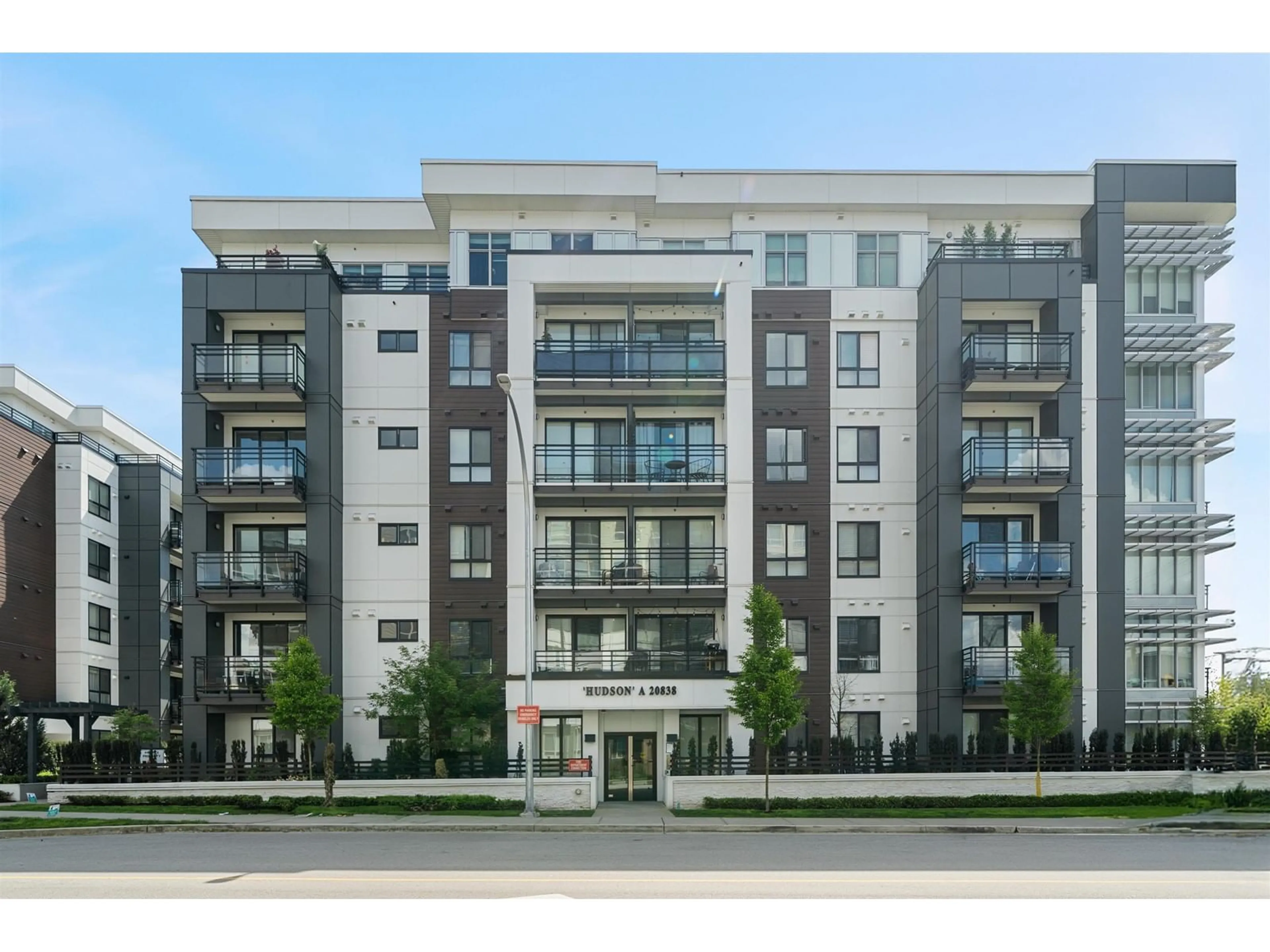 Unknown for A101 - 20838 78B, Langley British Columbia V2Y1X1