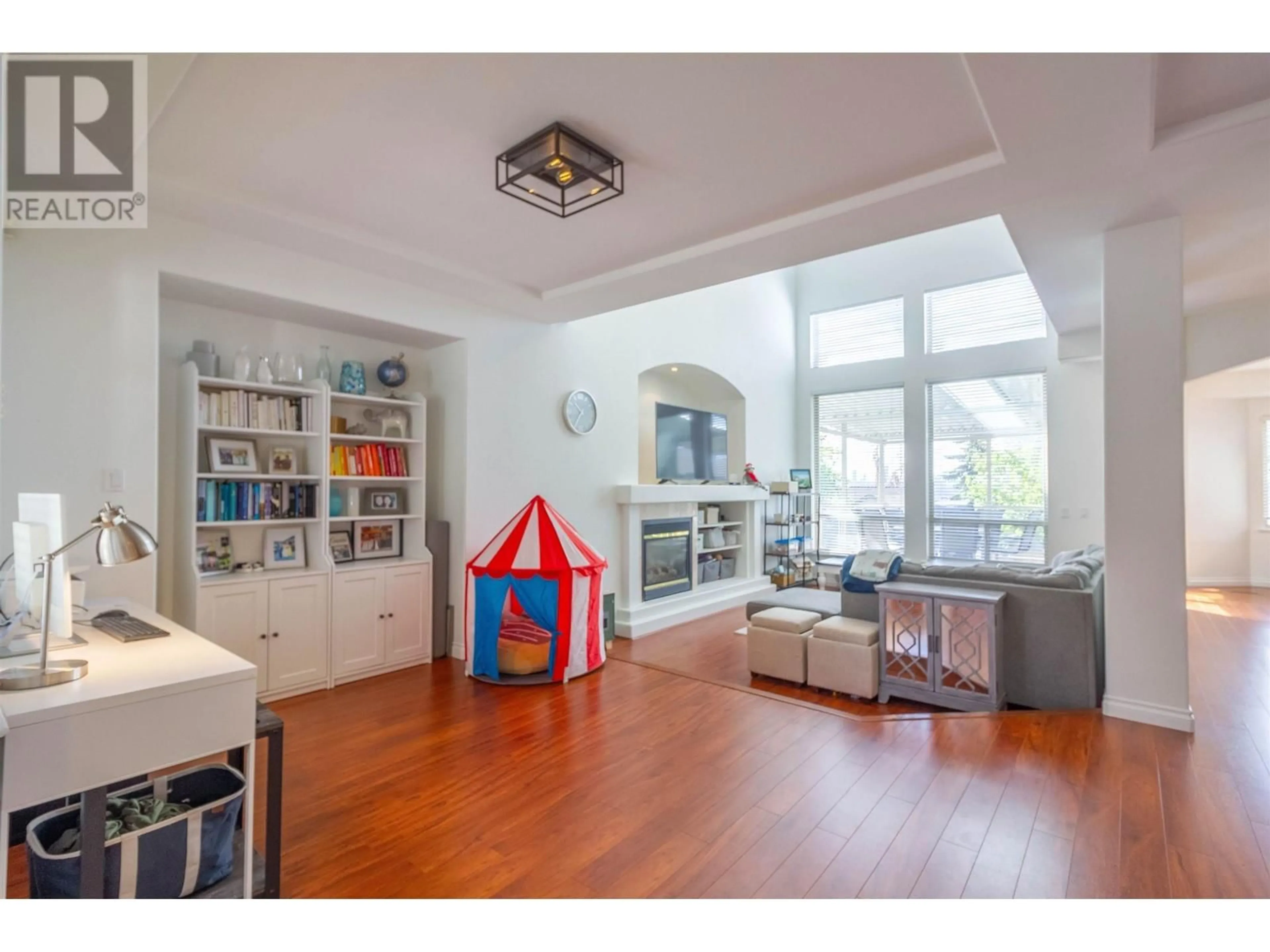 Unknown for 1004 QUADLING AVENUE, Coquitlam British Columbia V3K2A8