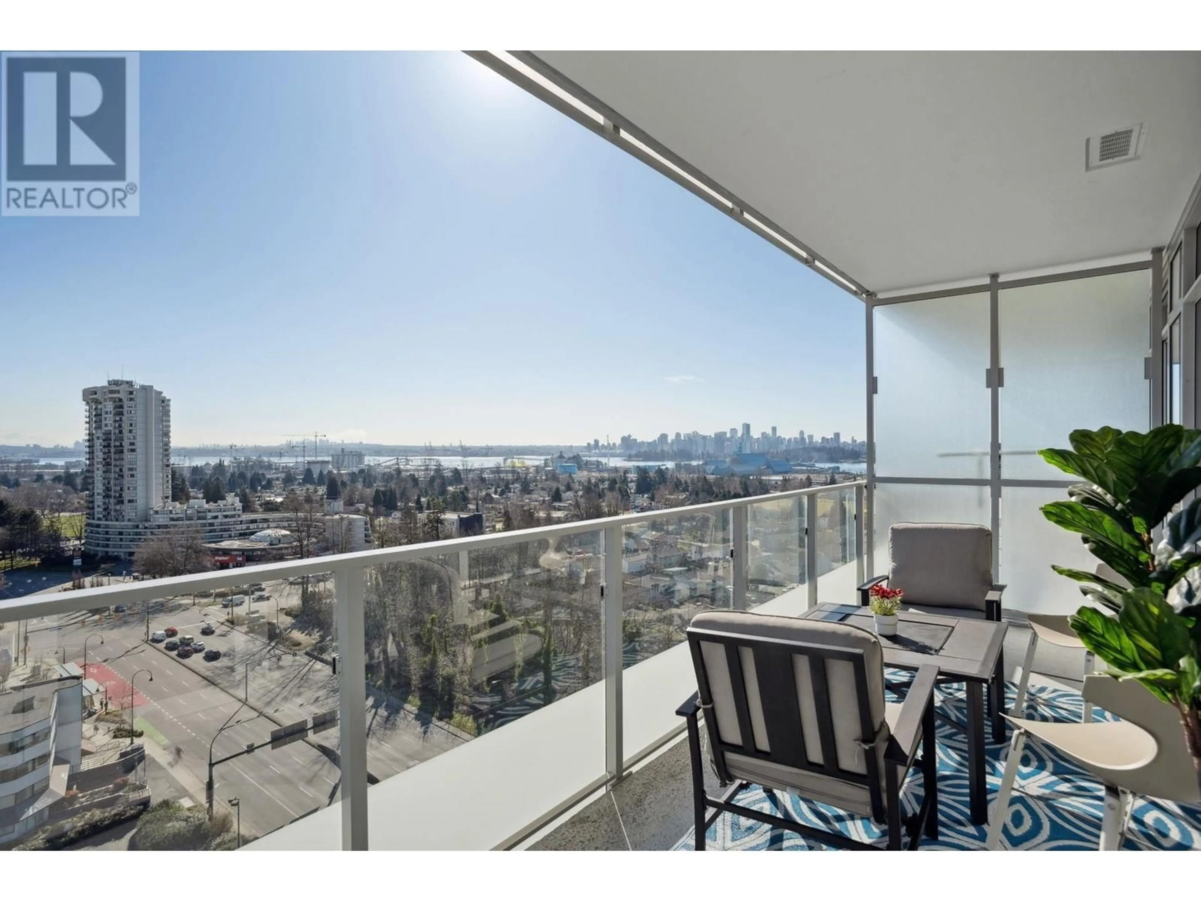Balcony in the apartment, water/lake/river/ocean view for 1503 - 200 KLAHANIE COURT, West Vancouver British Columbia V7P0E4