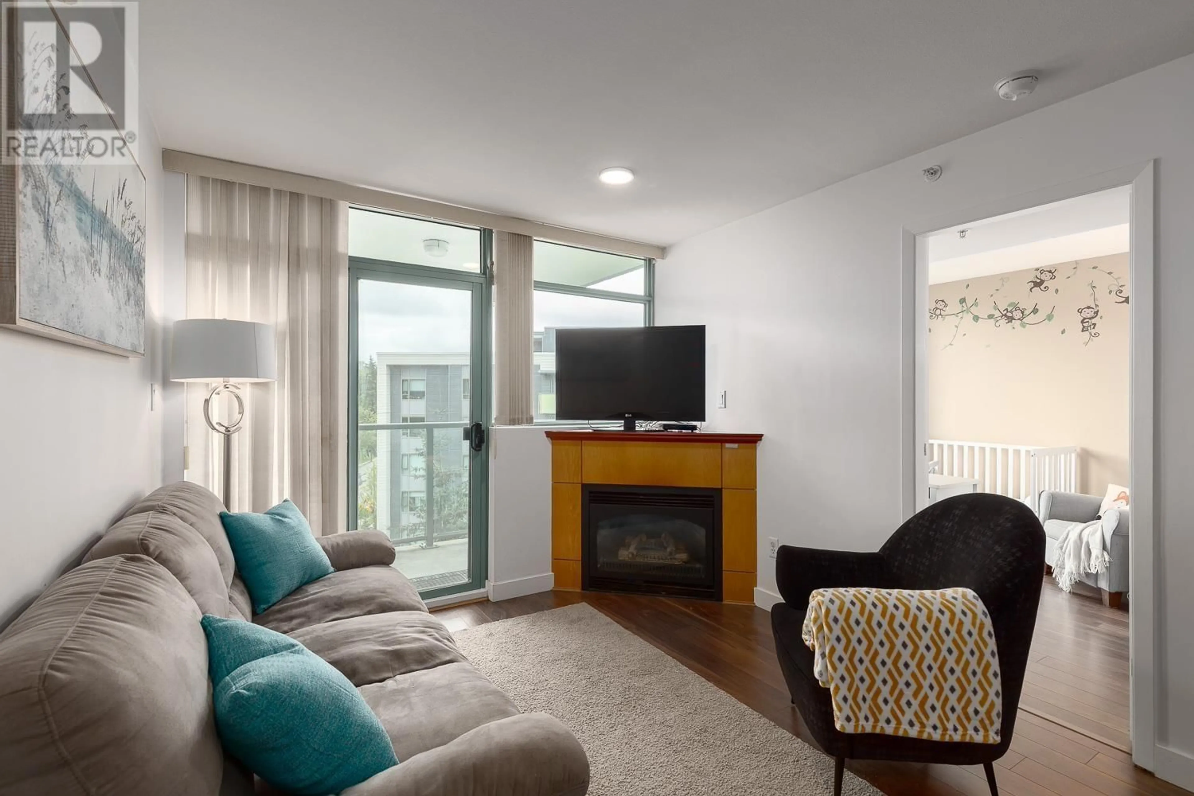 Living room with furniture, unknown for 1109 - 2763 CHANDLERY PLACE, Vancouver British Columbia V5S4V4