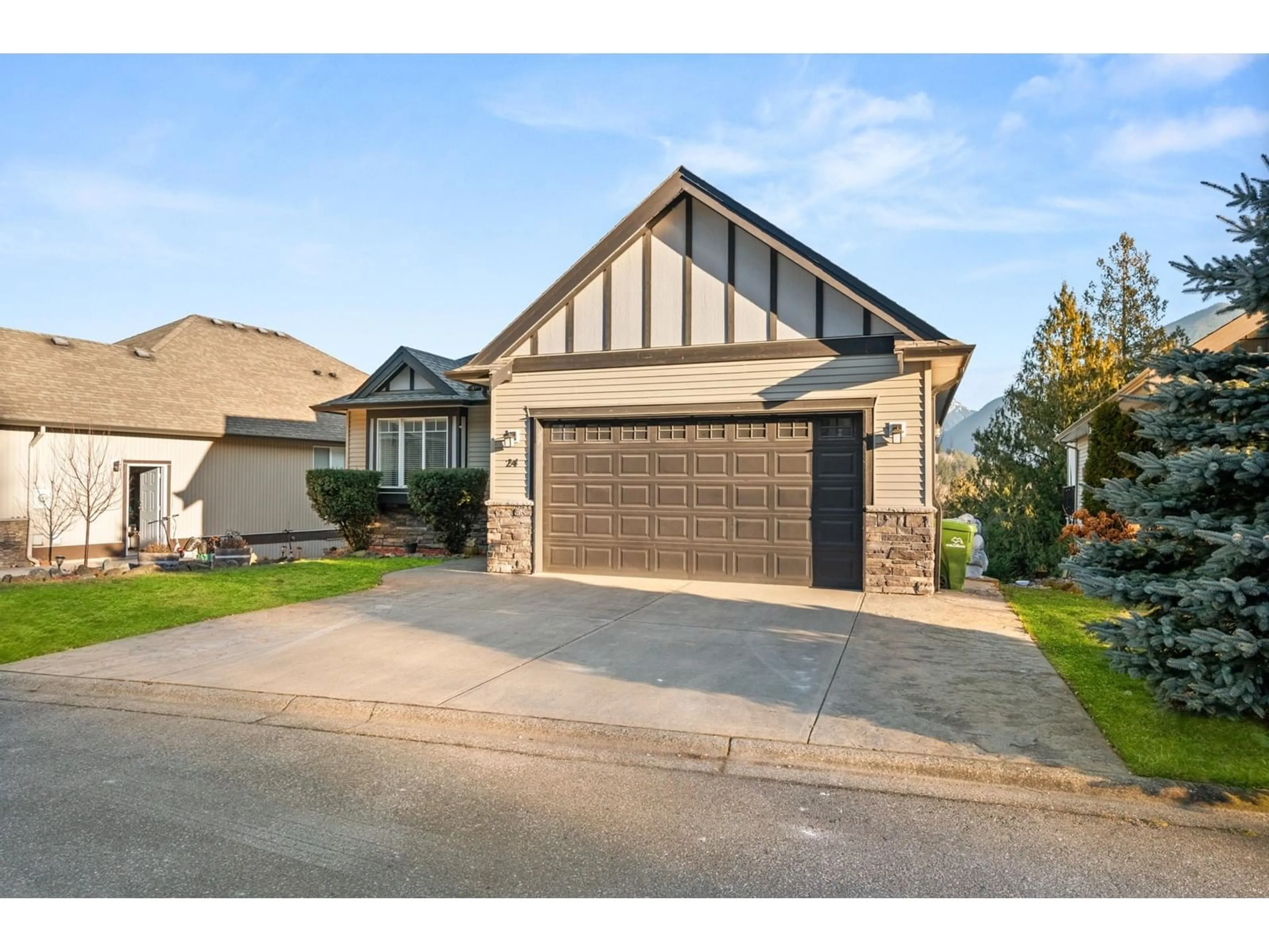 Home with brick exterior material, street for 24 - 45957 SHERWOOD DRIVE, Sardis British Columbia V2R5Y2