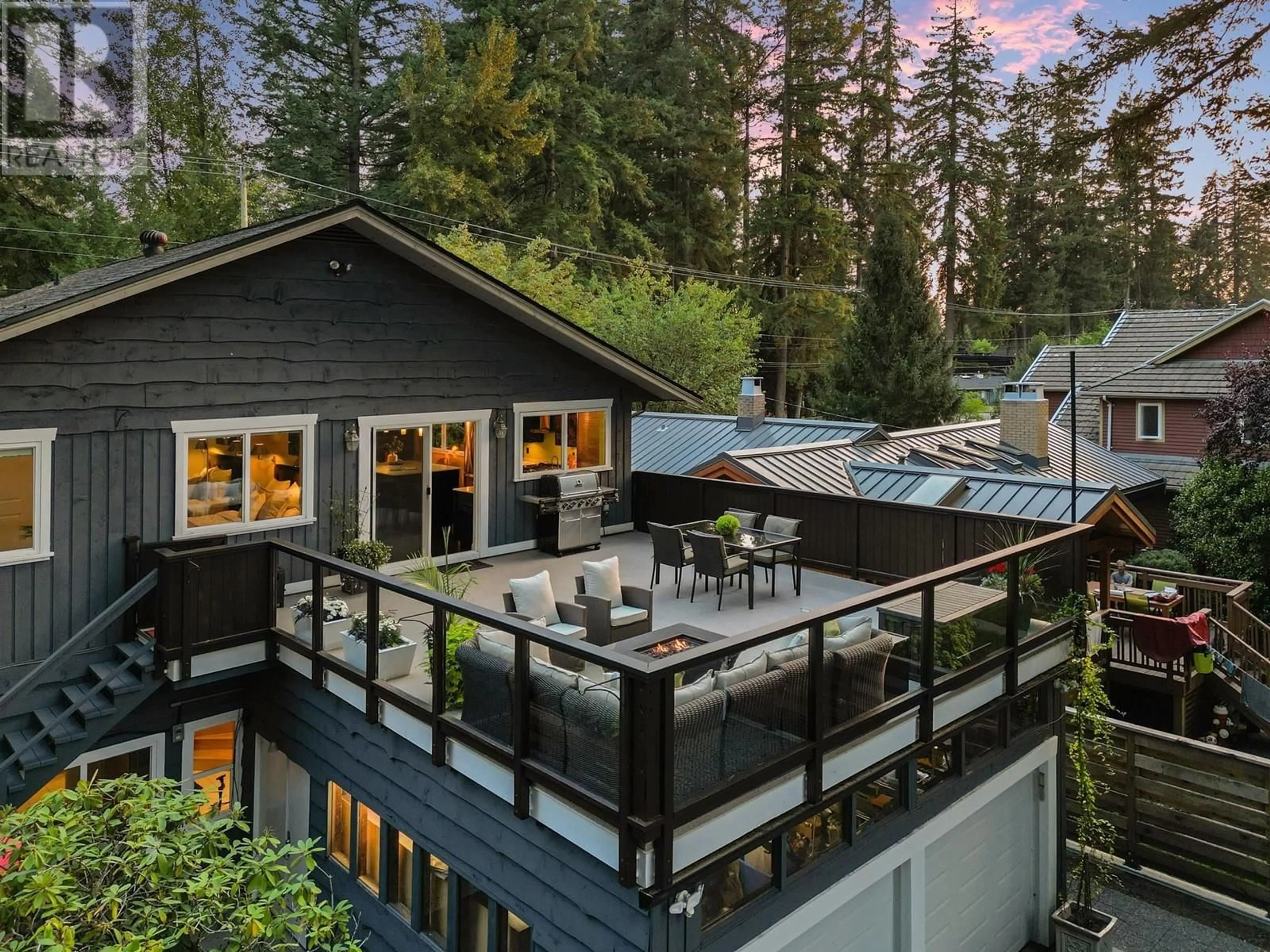 Home with vinyl exterior material, unknown for 1264 21ST STREET, North Vancouver British Columbia V7P2C9