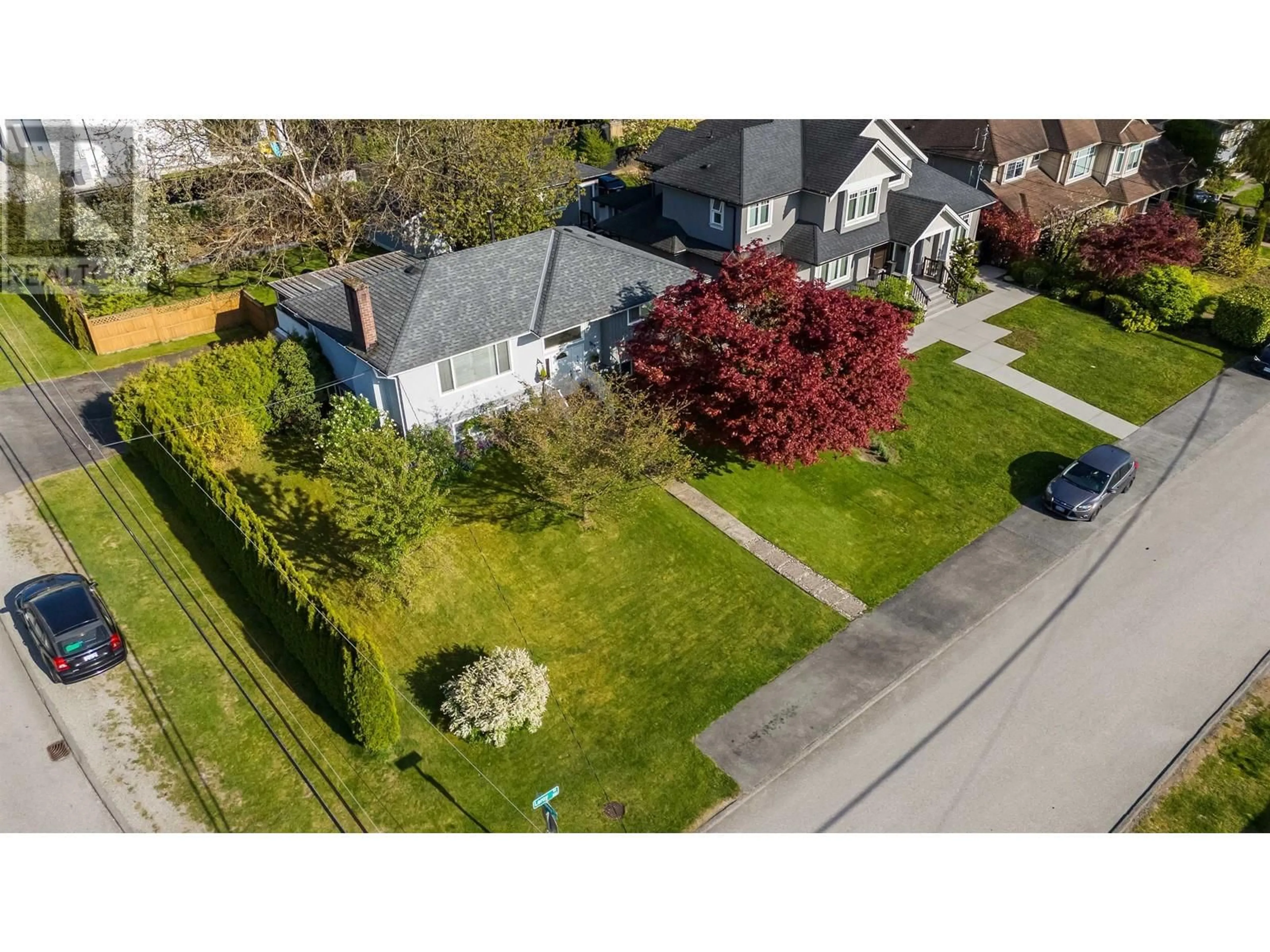 A pic from outside/outdoor area/front of a property/back of a property/a pic from drone, street for 343 LEROY STREET, Coquitlam British Columbia V3K5K5
