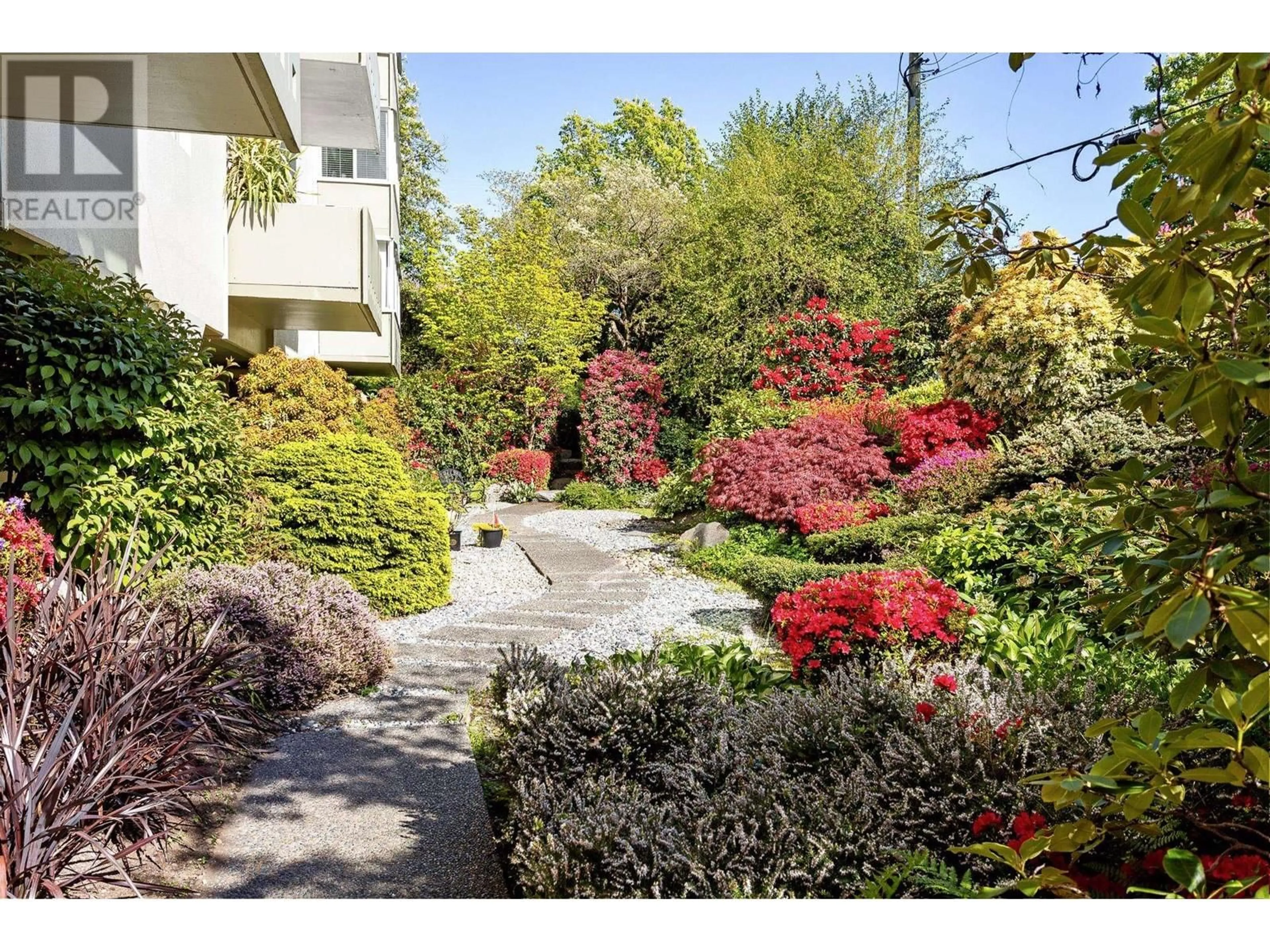 Unknown for 402 - 1425 ESQUIMALT AVENUE, West Vancouver British Columbia V7T1L1