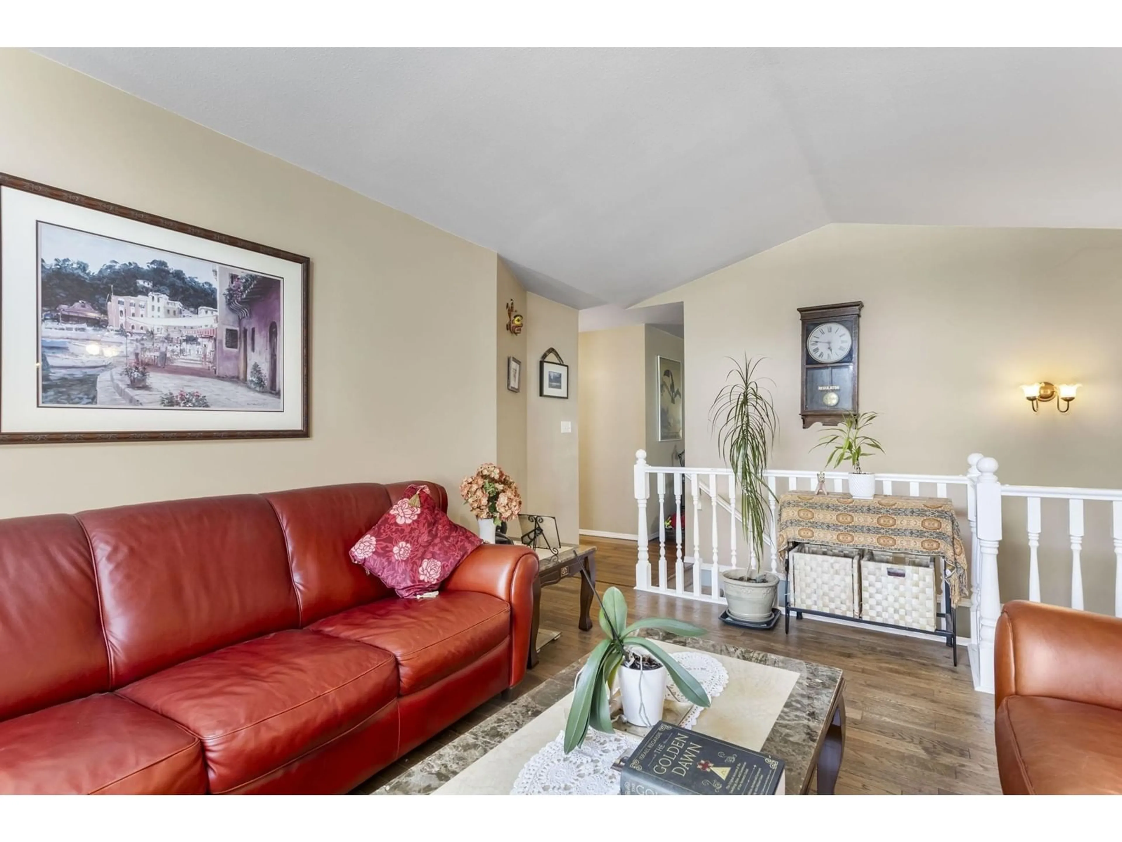 Living room with furniture, unknown for 8479 CADE BARR, Mission British Columbia V2V7K4