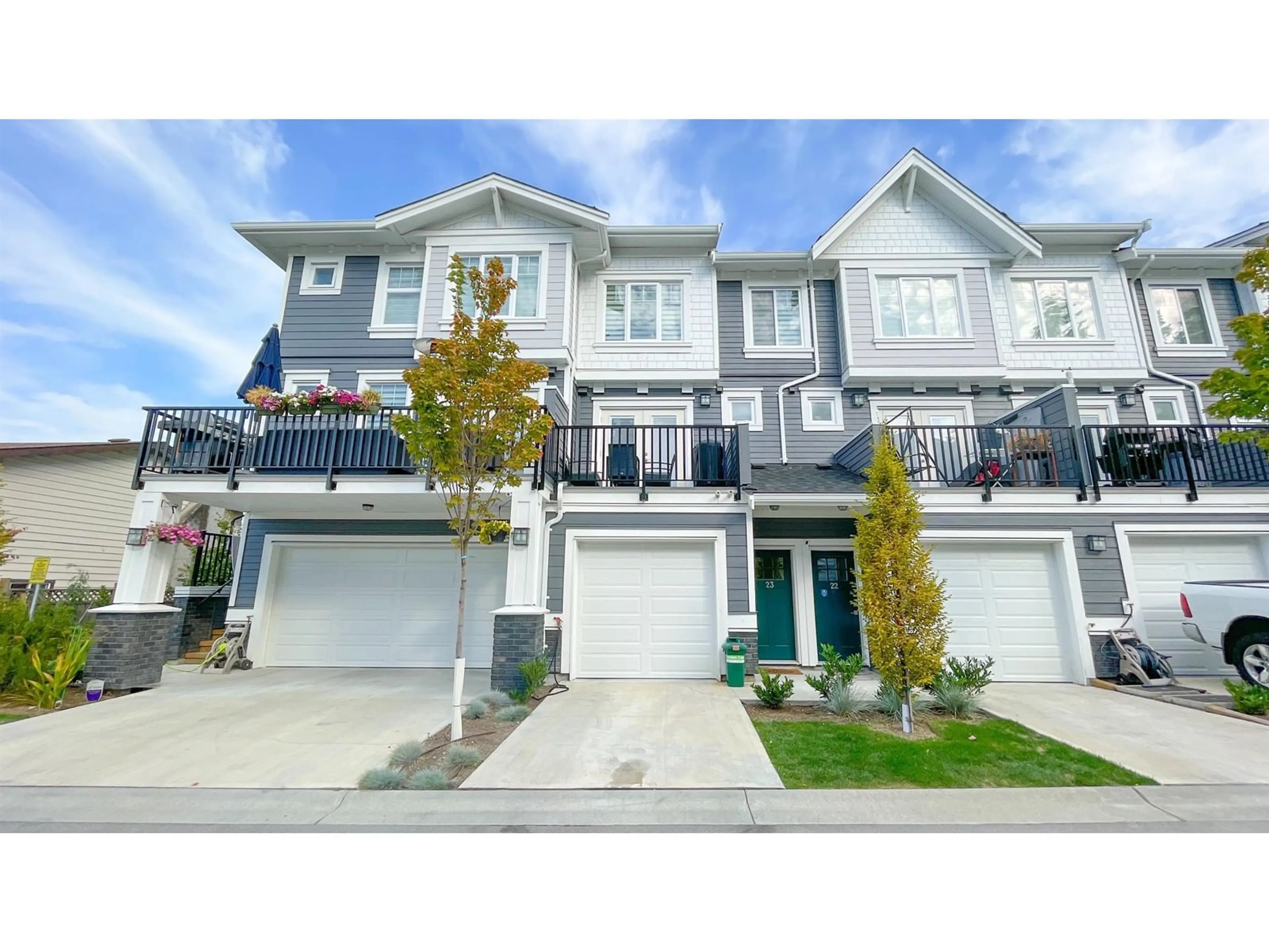 A pic from outside/outdoor area/front of a property/back of a property/a pic from drone, street for 24 - 7167 116, Delta British Columbia V4E0A6