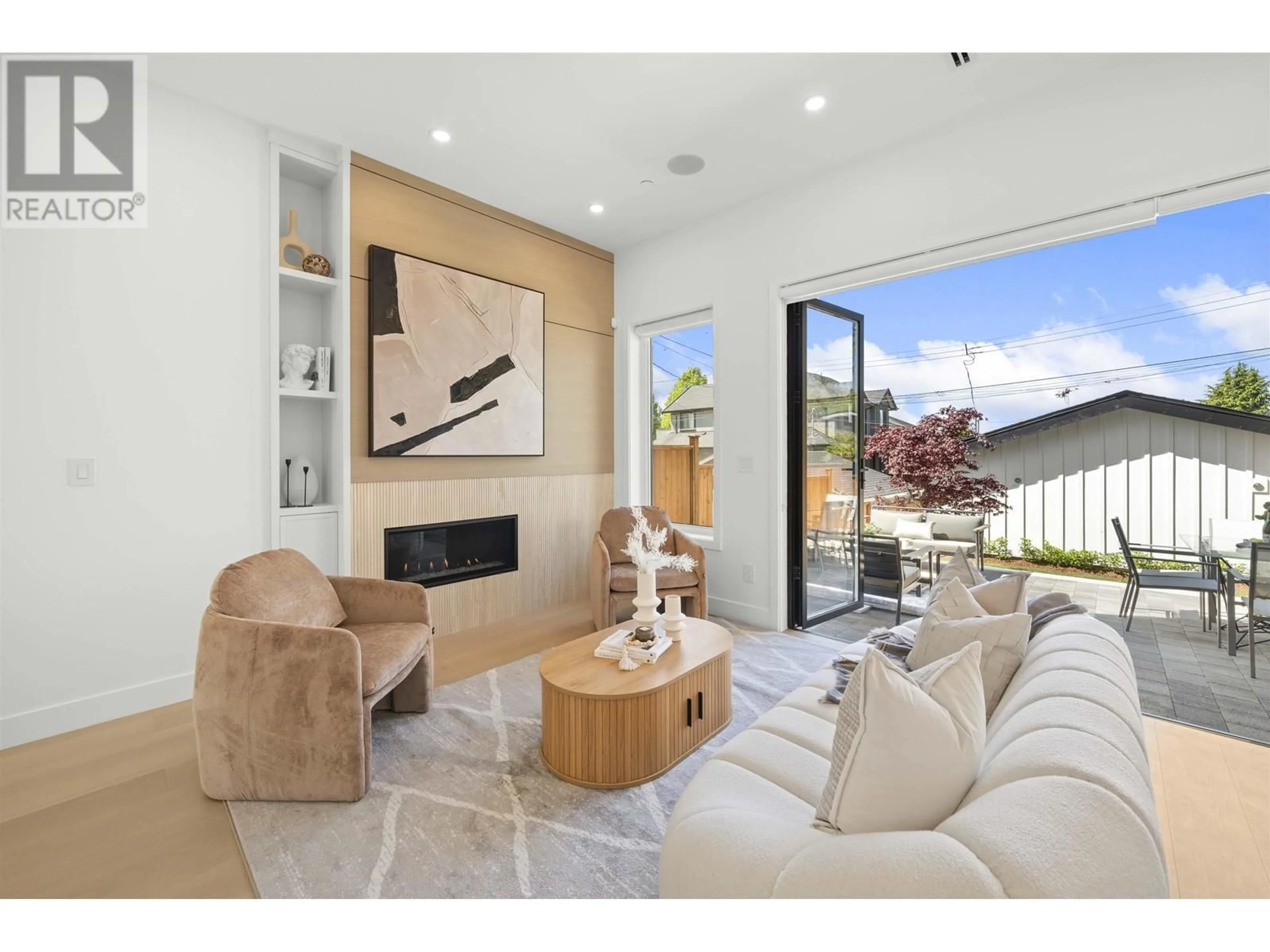 Living room with furniture, unknown for 2 - 6461 PRINCE EDWARD STREET, Vancouver British Columbia V3W0Y3