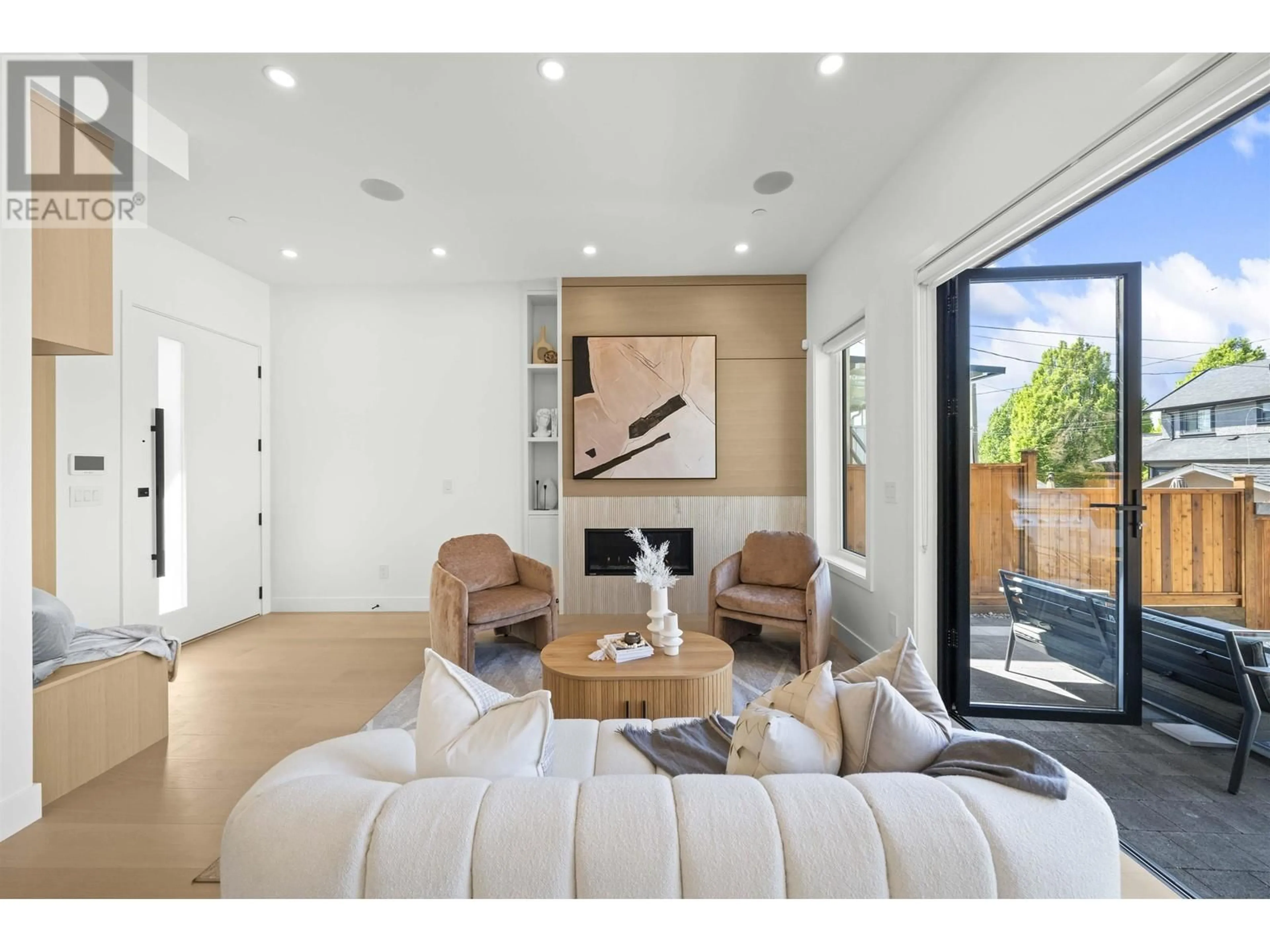 Living room with furniture, unknown for 2 - 6461 PRINCE EDWARD STREET, Vancouver British Columbia V3W0Y3