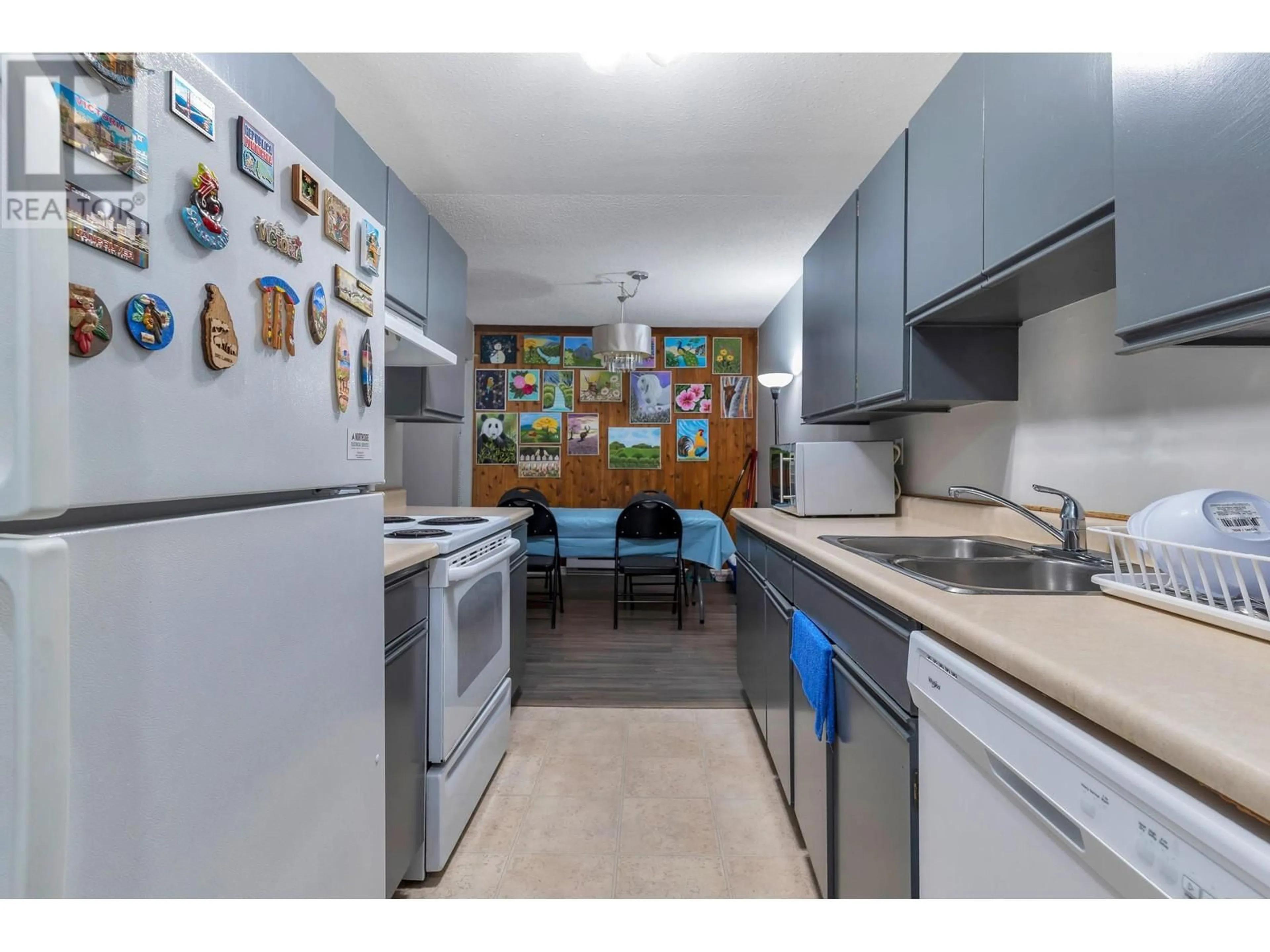Standard kitchen, unknown for 310 - 1195 PIPELINE ROAD, Coquitlam British Columbia V3B6J5