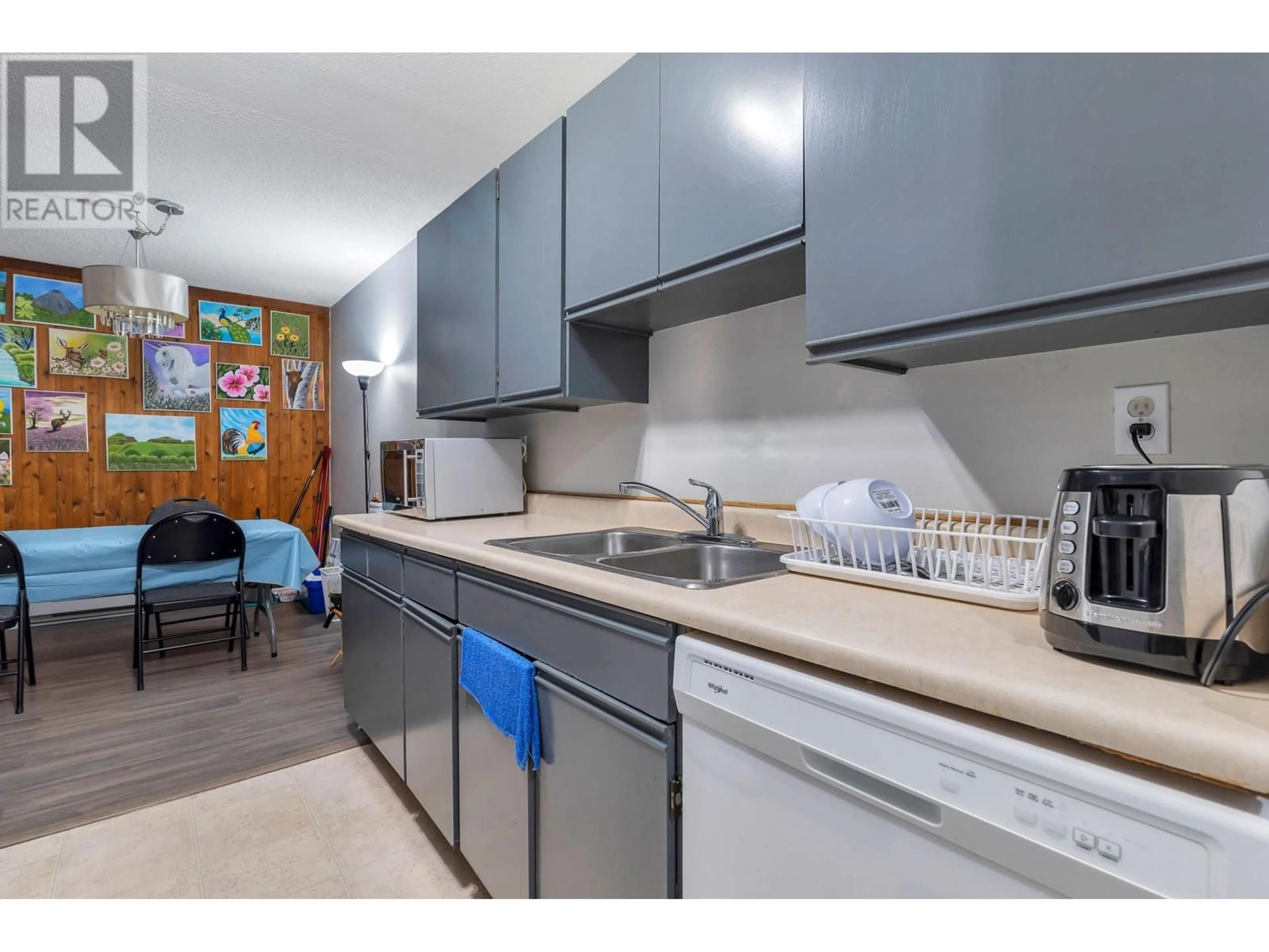 Standard kitchen, unknown for 310 - 1195 PIPELINE ROAD, Coquitlam British Columbia V3B6J5