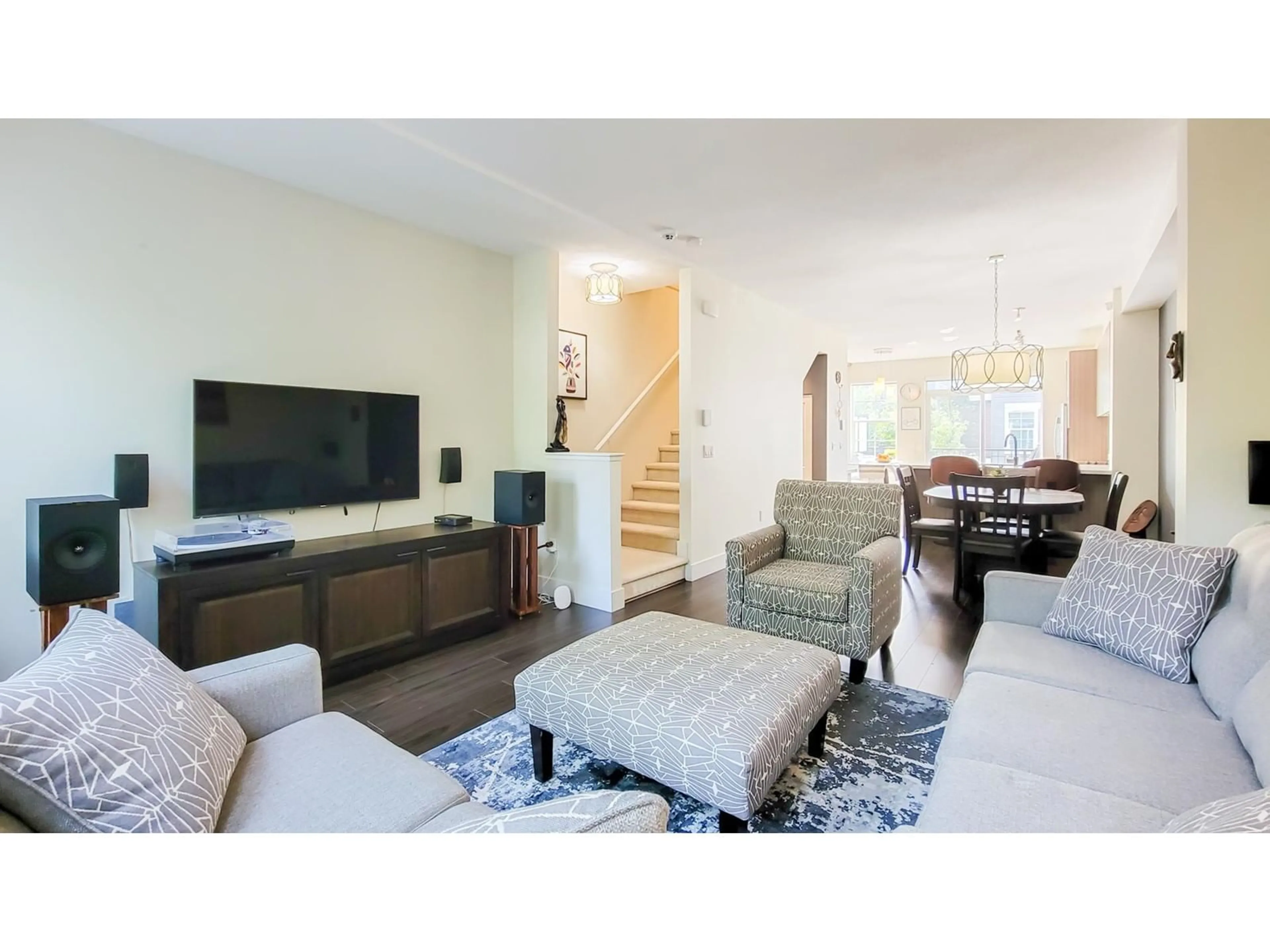 Living room with furniture, unknown for 12 - 3399 151, Surrey British Columbia V3Z0L3