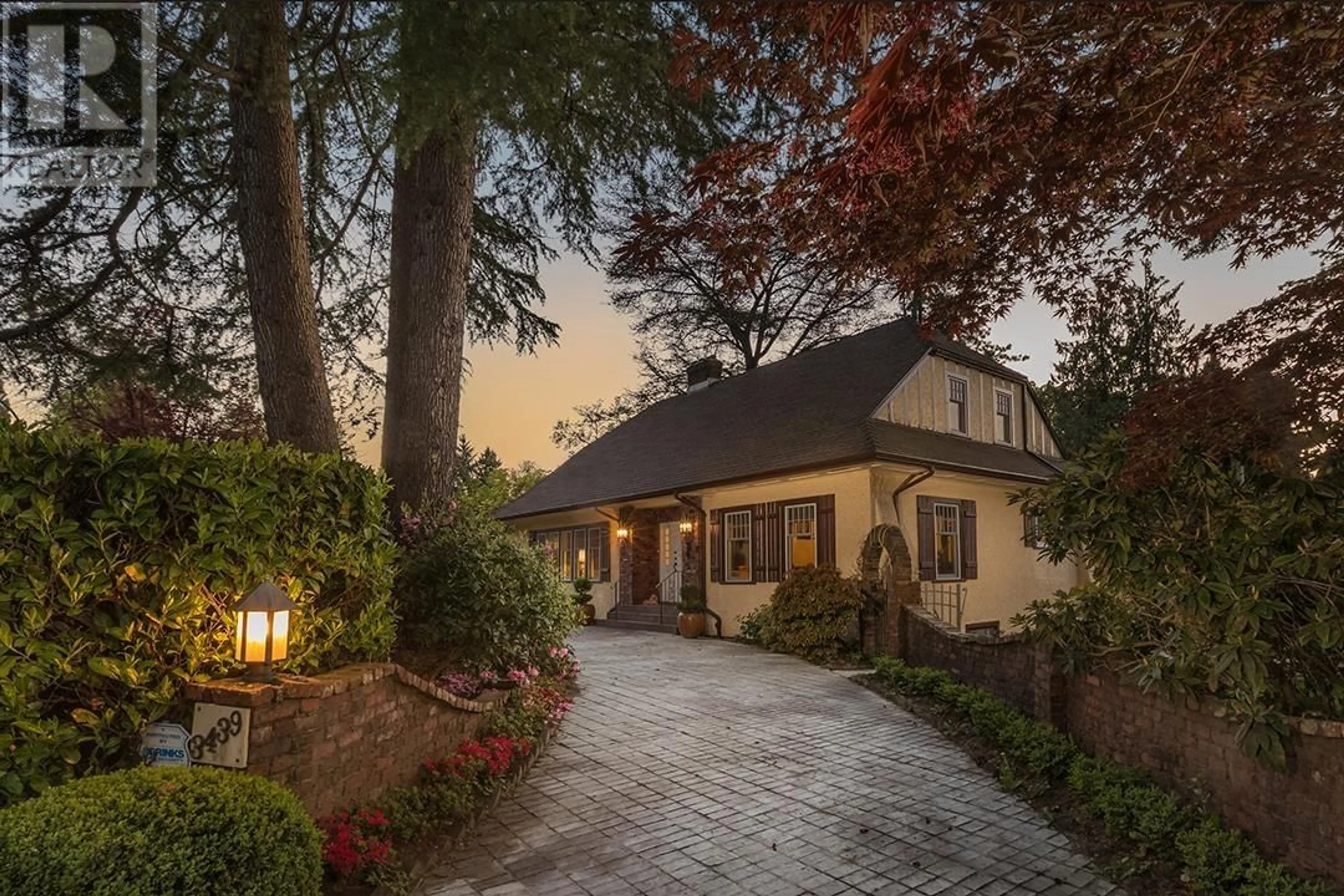 Patio, street for 3439 CEDAR CRESCENT, Vancouver British Columbia V6J2R4