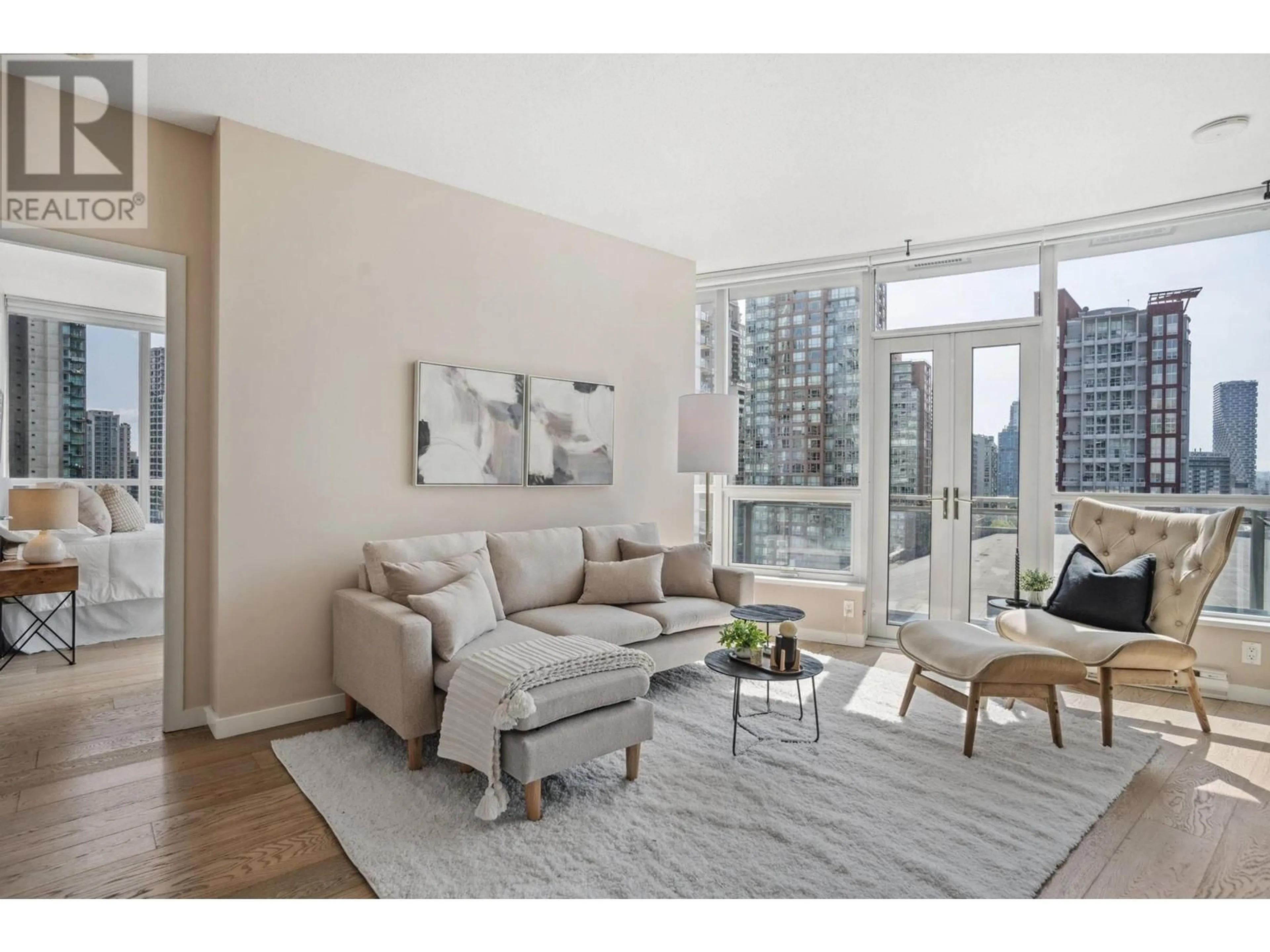 Living room with furniture, unknown for 803 - 833 SEYMOUR STREET, Vancouver British Columbia V6B0G4