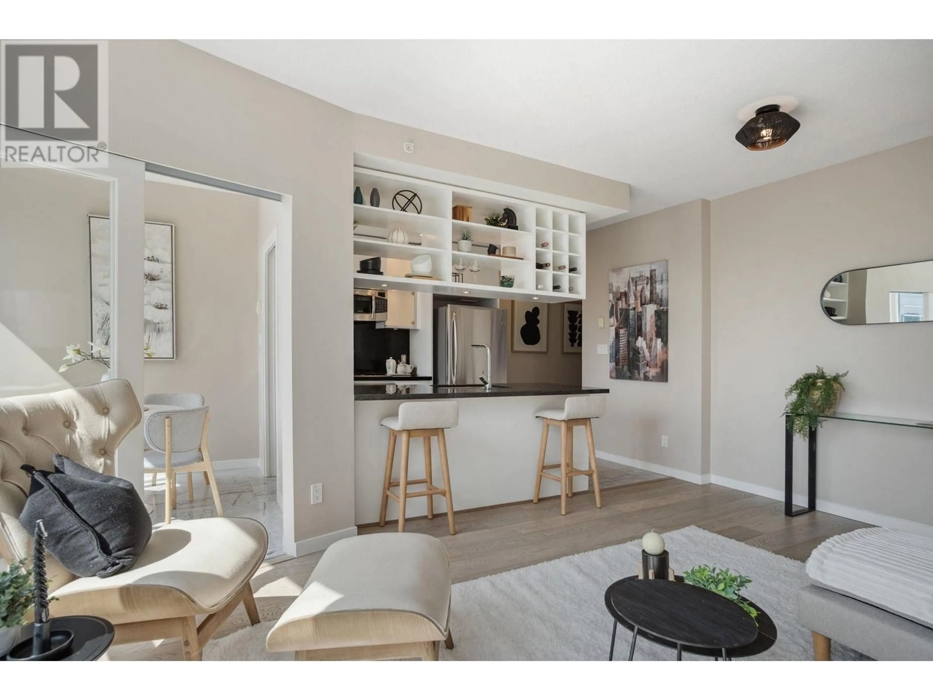 Open concept kitchen, unknown for 803 - 833 SEYMOUR STREET, Vancouver British Columbia V6B0G4