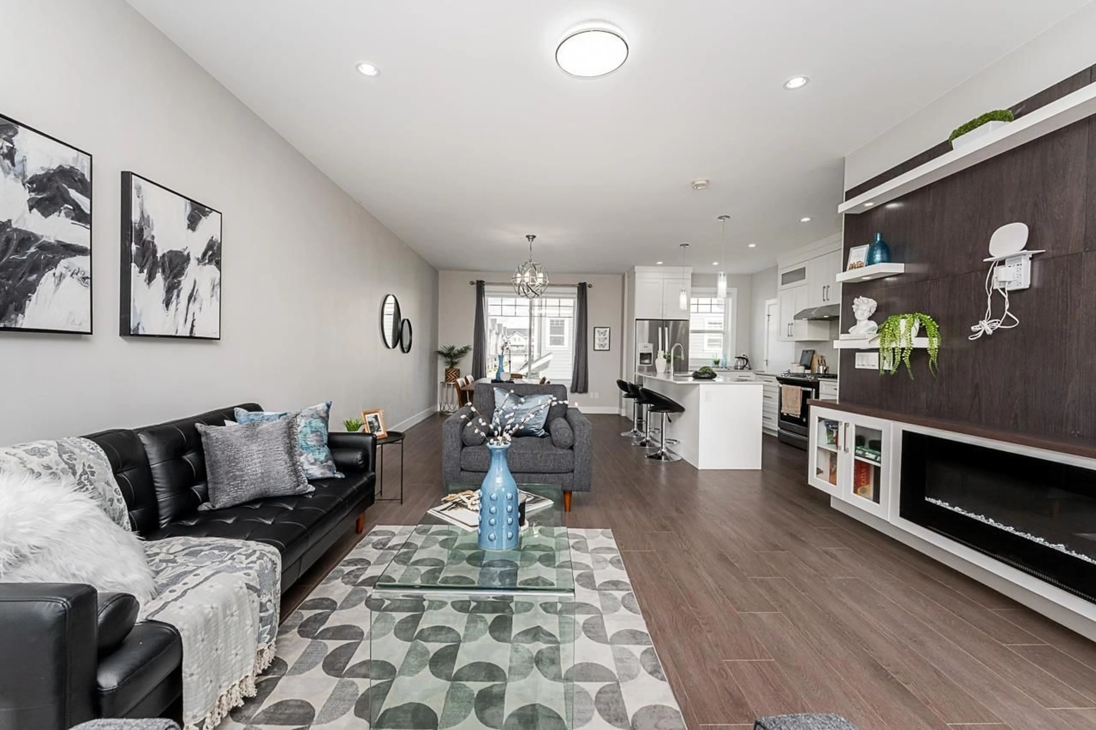 Open concept kitchen, unknown for 79 - 19501 74, Surrey British Columbia V4N6V7