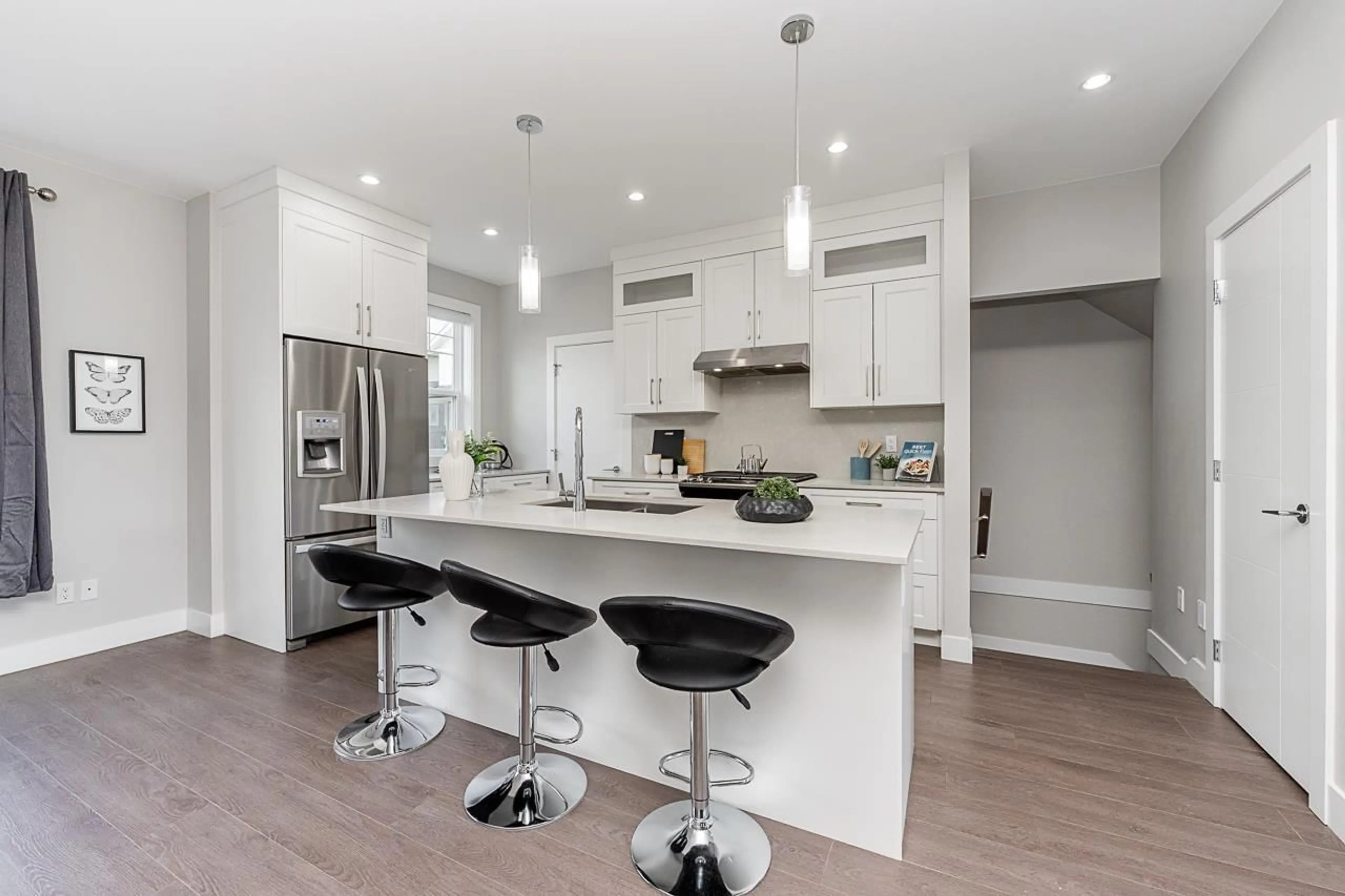 Open concept kitchen, unknown for 79 - 19501 74, Surrey British Columbia V4N6V7